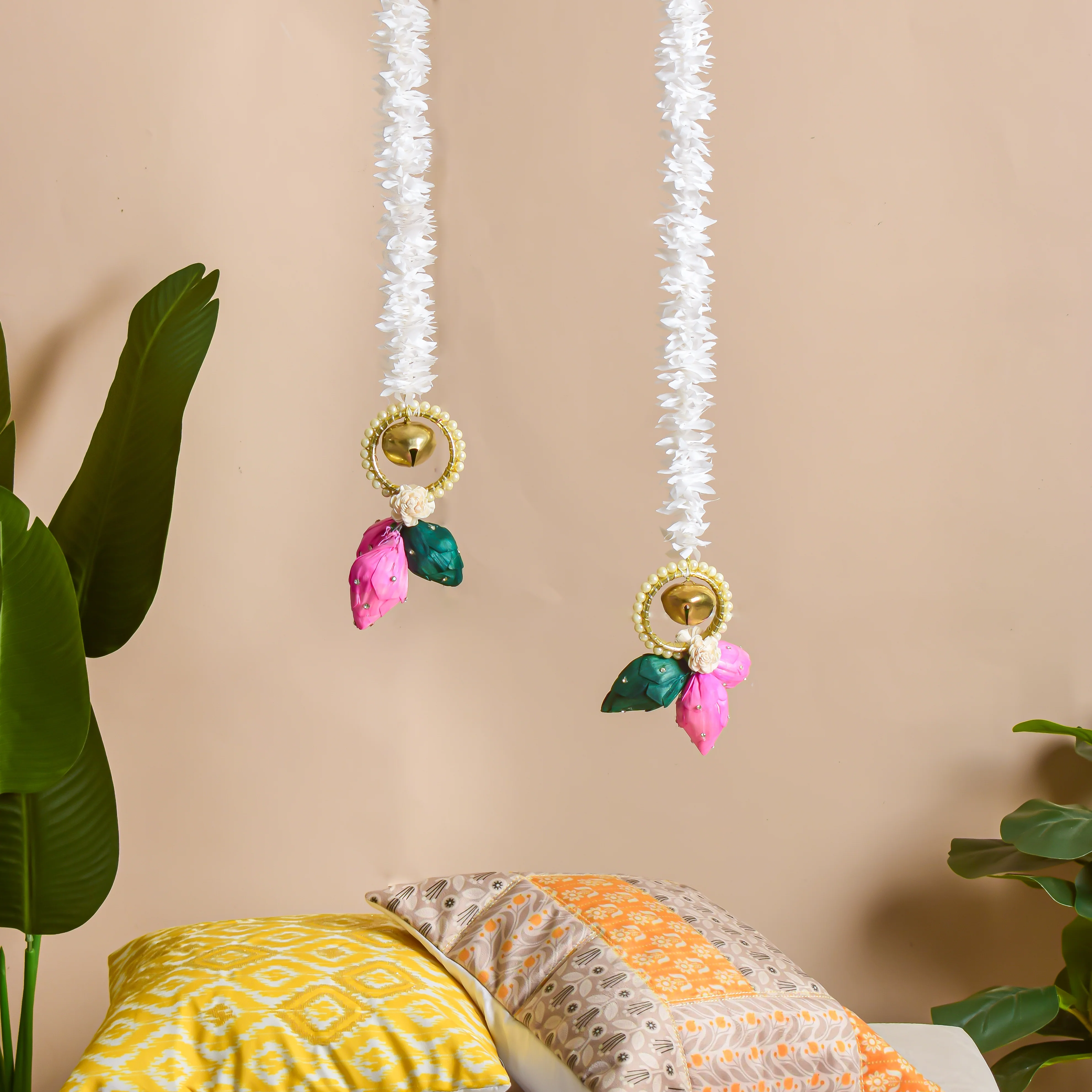 Floral Embellished Wall Hanging Set of 2 - Image 3