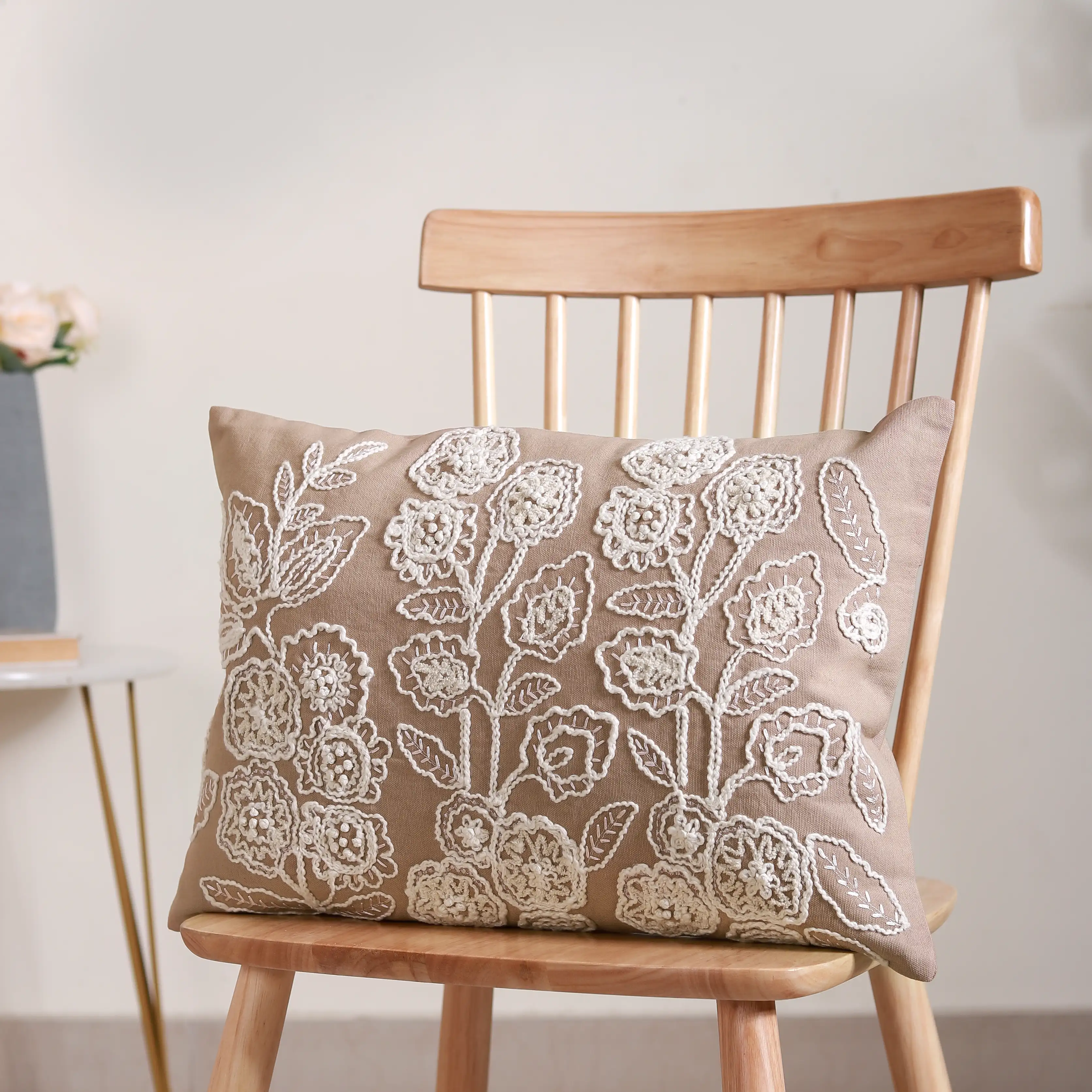 Floral Embroidered Throw Pillow Cover Beige 20x14 Inch - Image 3