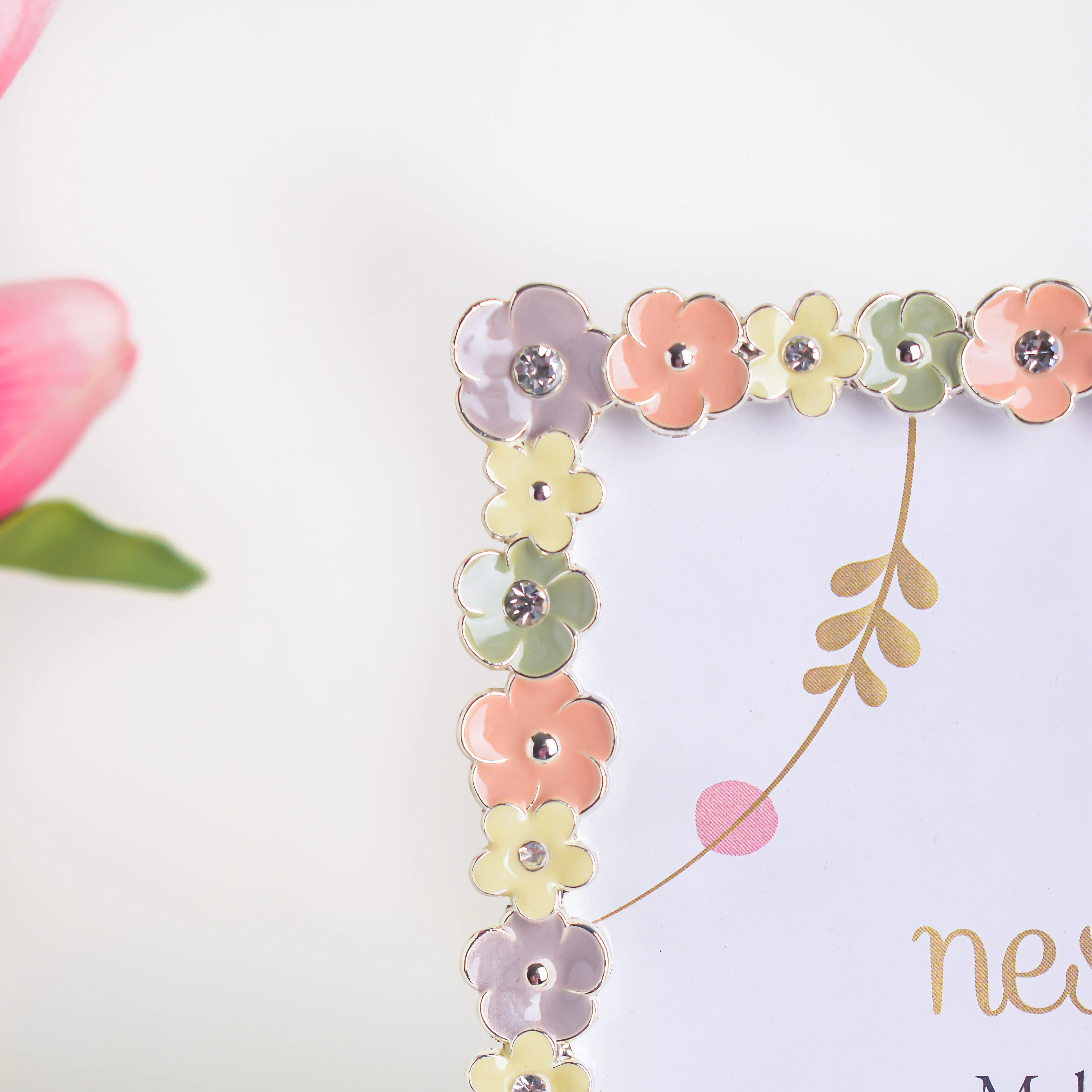 Floral Harmony Photo Frame 8 Inch - Image 5