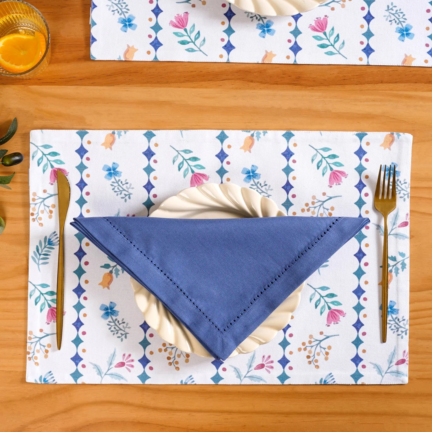 Florina Cotton Table Napkin Set Of 6 - Image 2