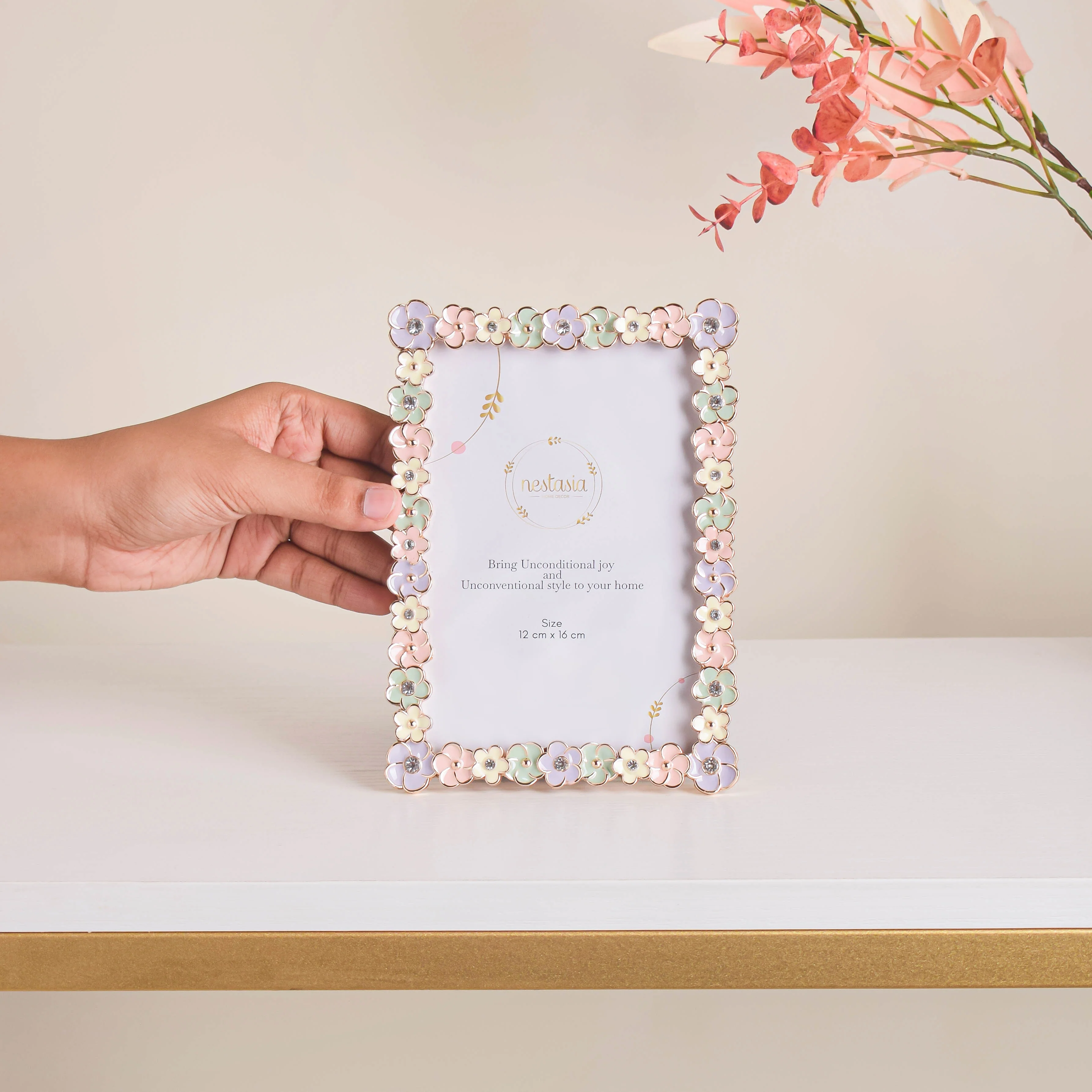 Flower Festoon Photo Frame Small - Image 2