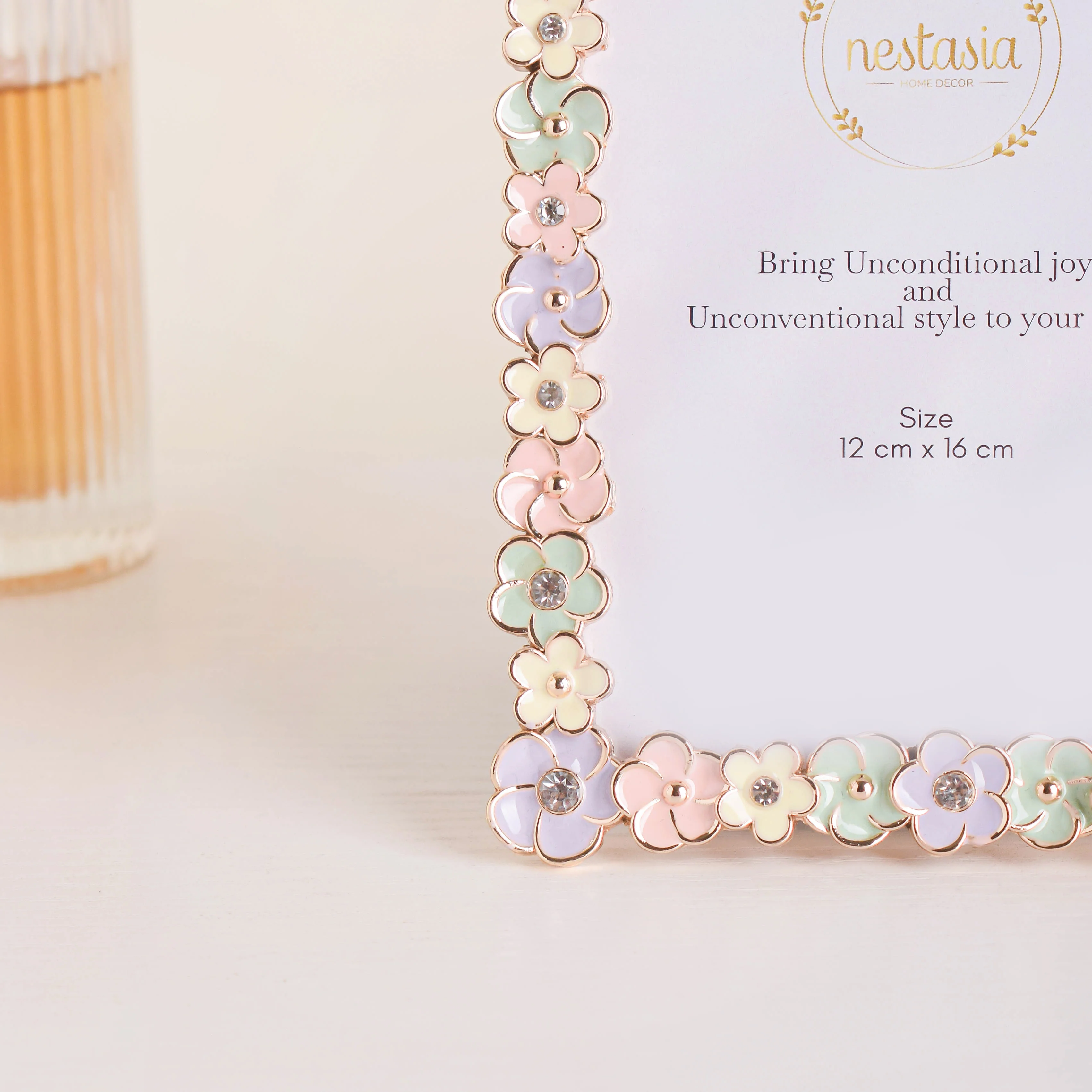 Flower Festoon Photo Frame Small - Image 5