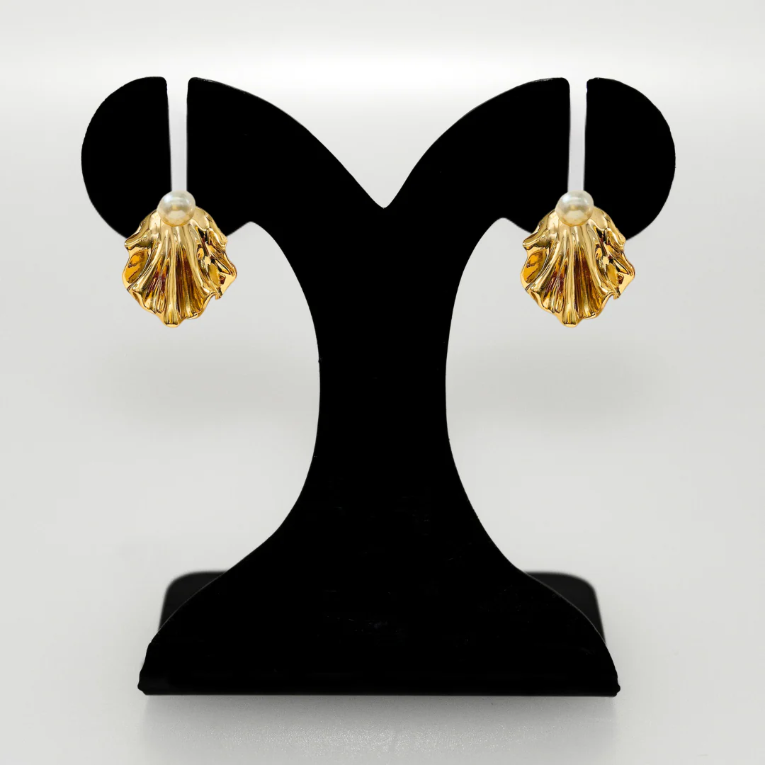 Fluid Dynamics Gold And Pearl Earrings - Image 6