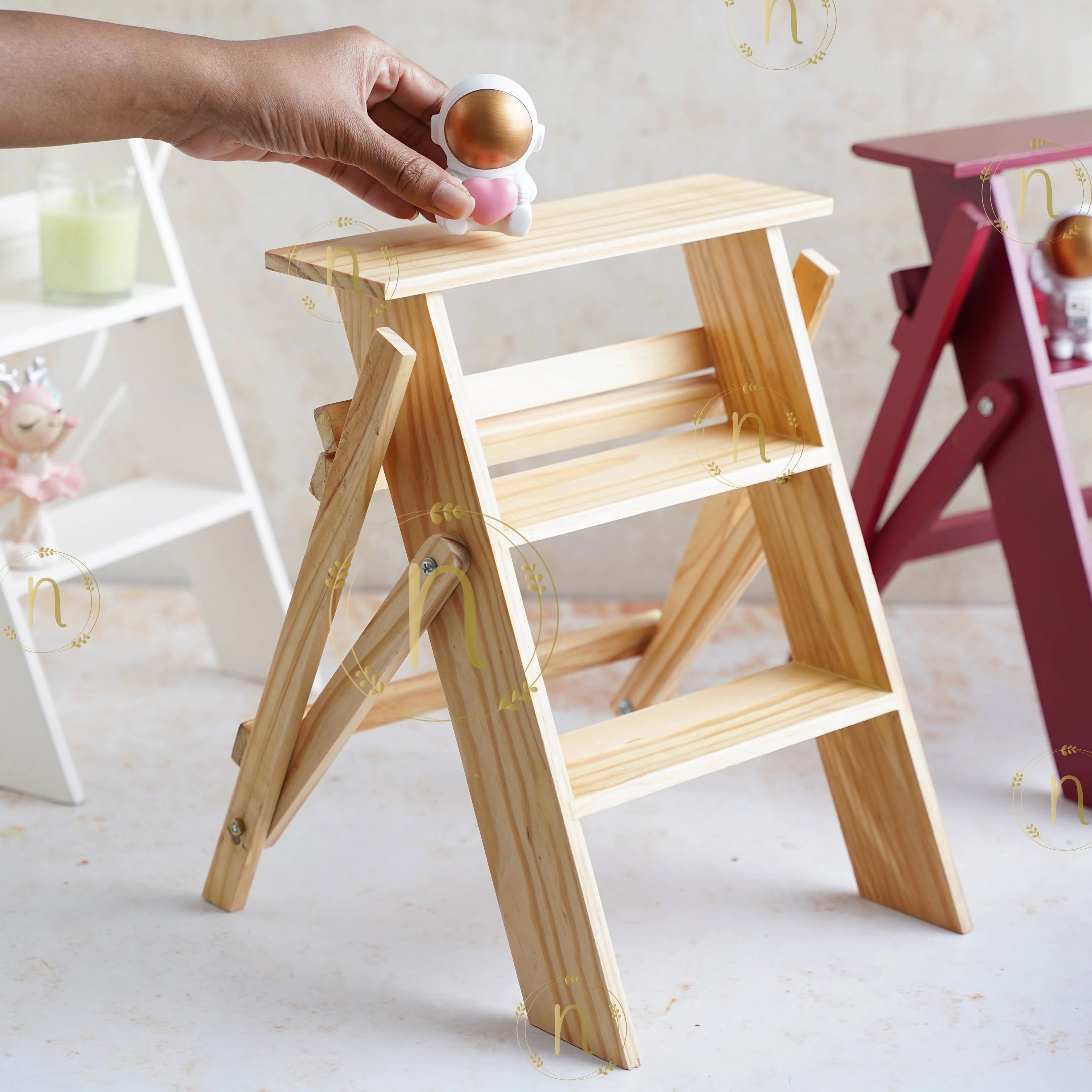 Foldable Stand - Image 12