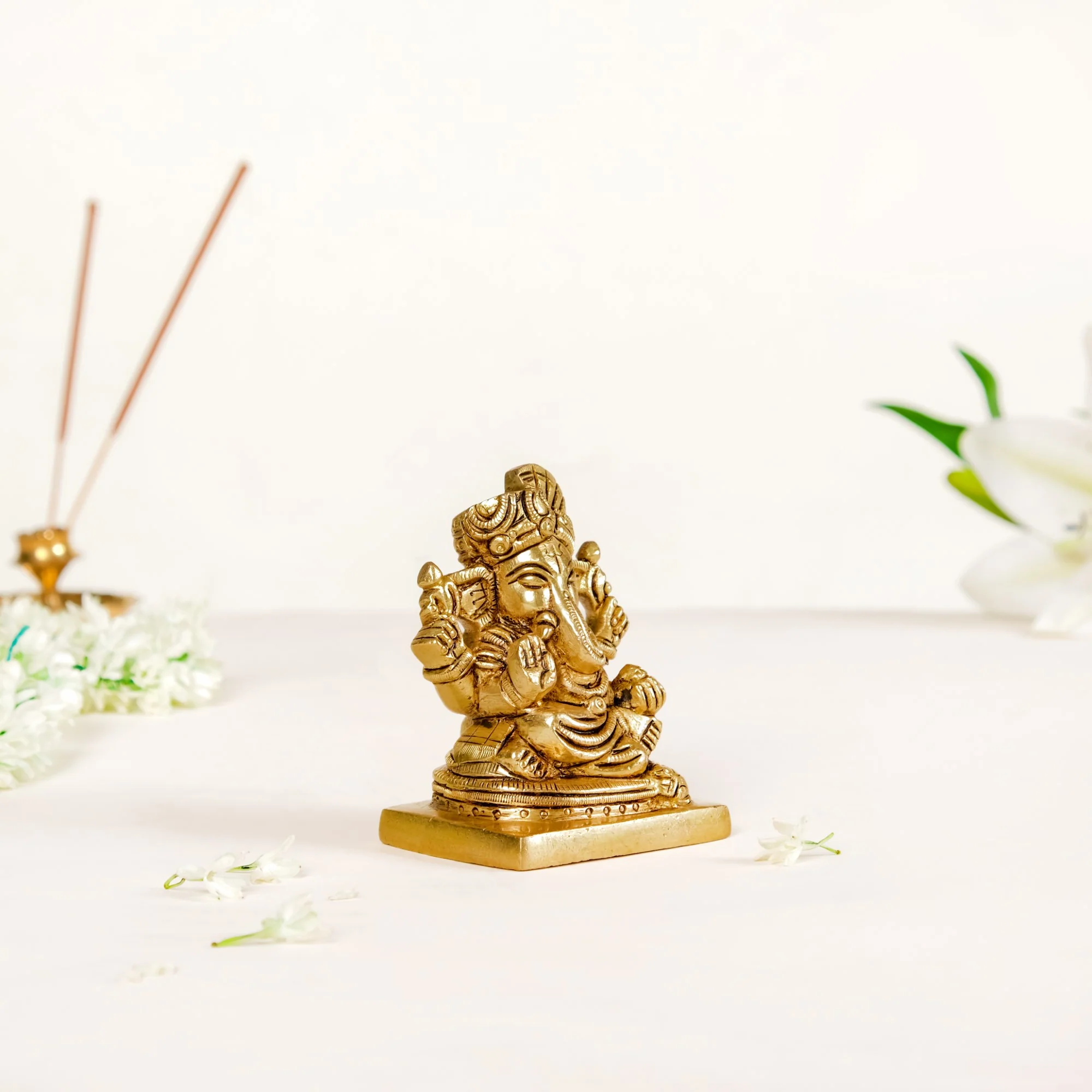 Ganpati Brass Idol 8cm - Image 9