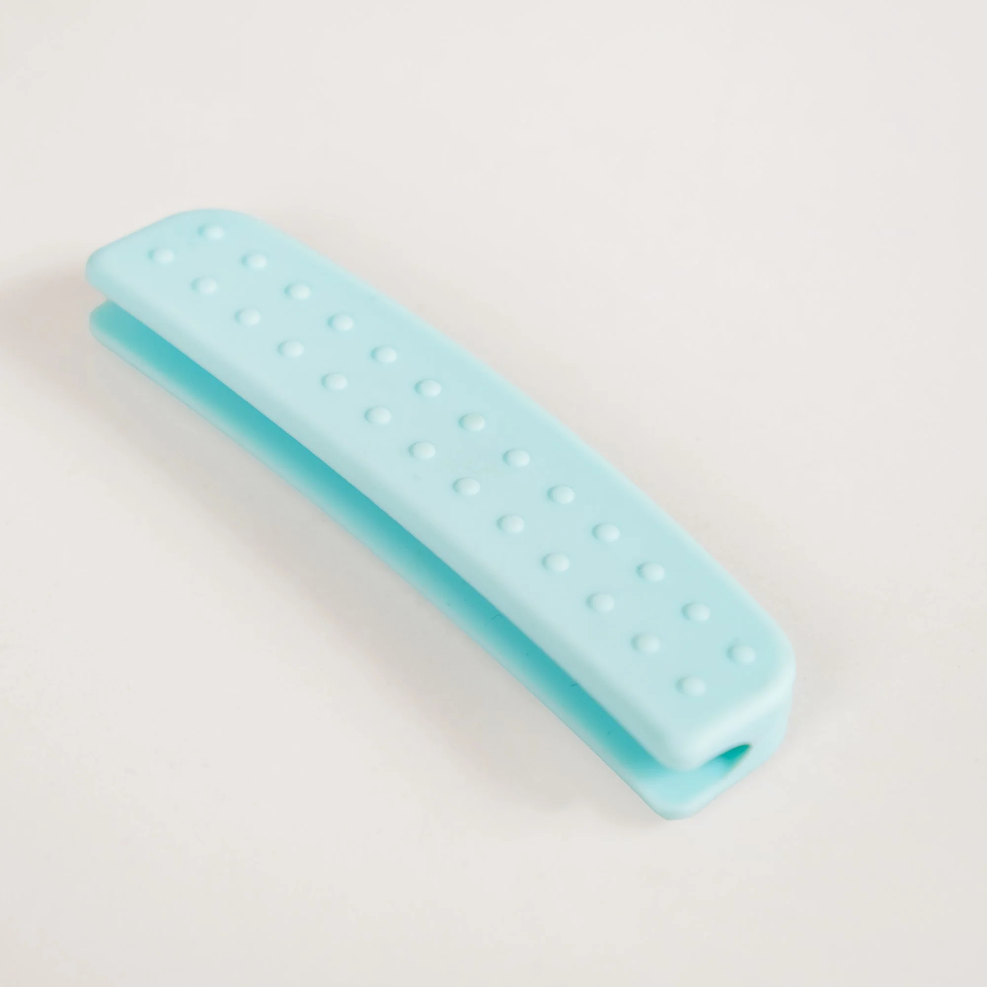 Glass Baking Dish with Heat Protectant Silicone Grips Set of 2 - Image 12