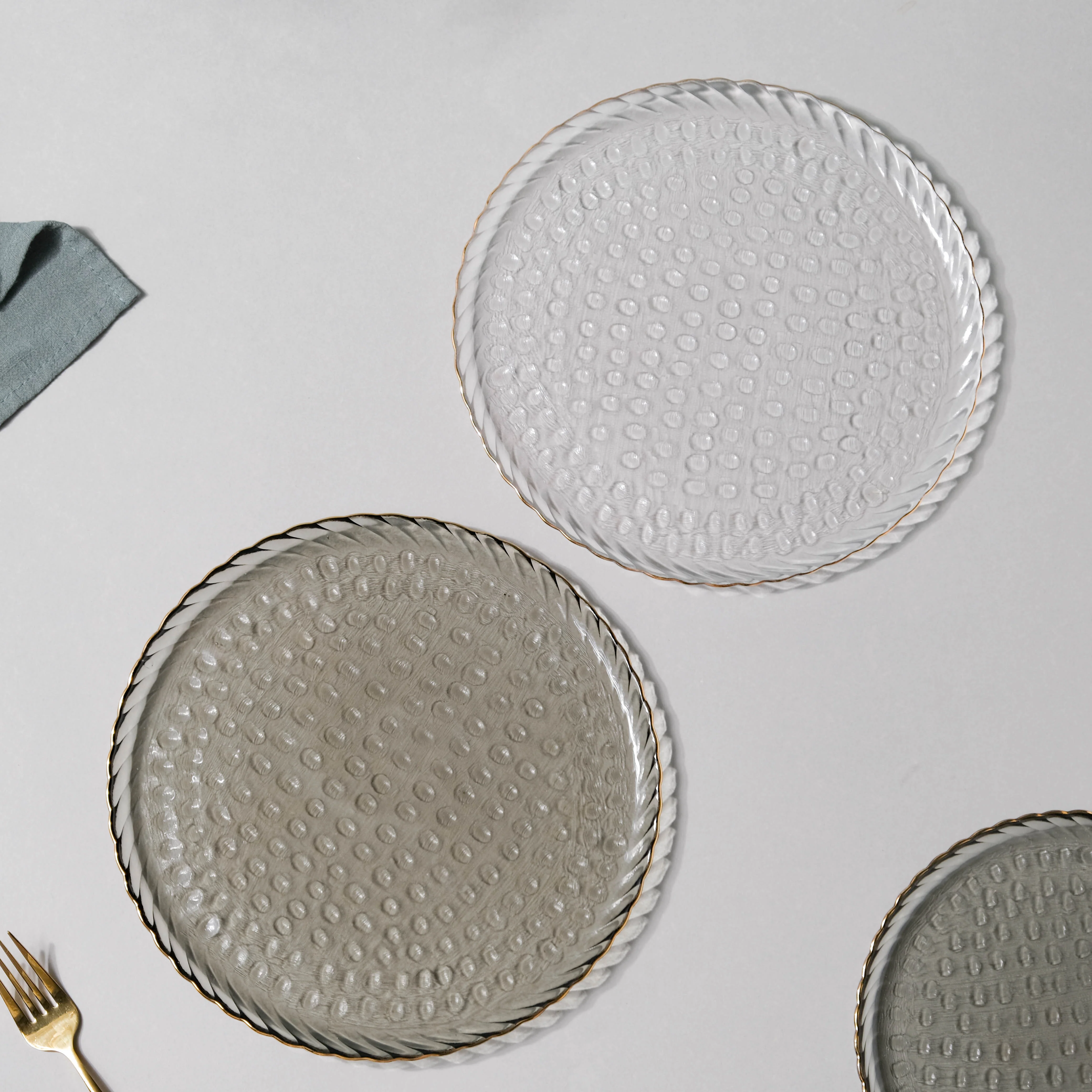 Glass Dinner Plate Grey - Image 7