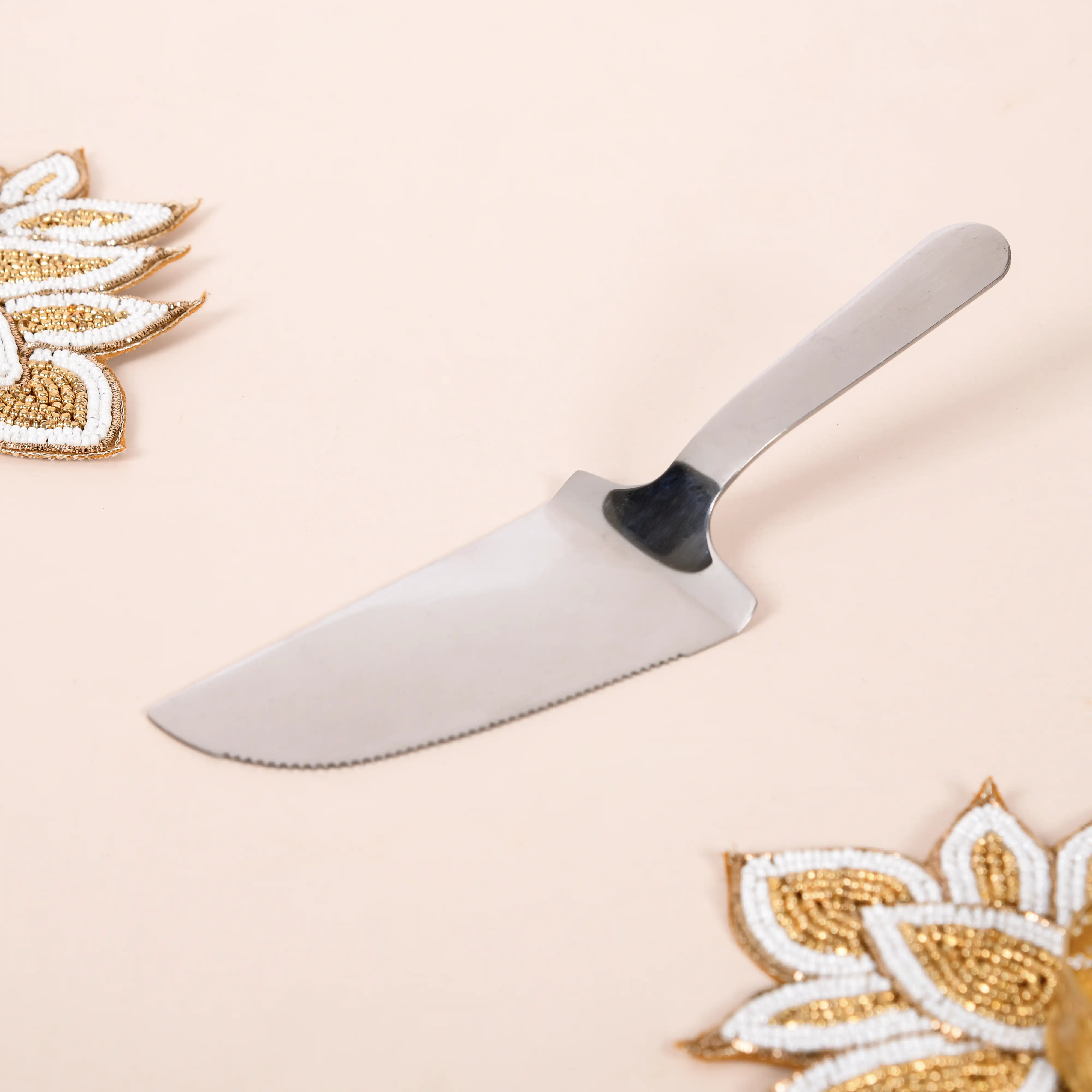 Gleaming Gift Hamper Set of 4 - Image 3