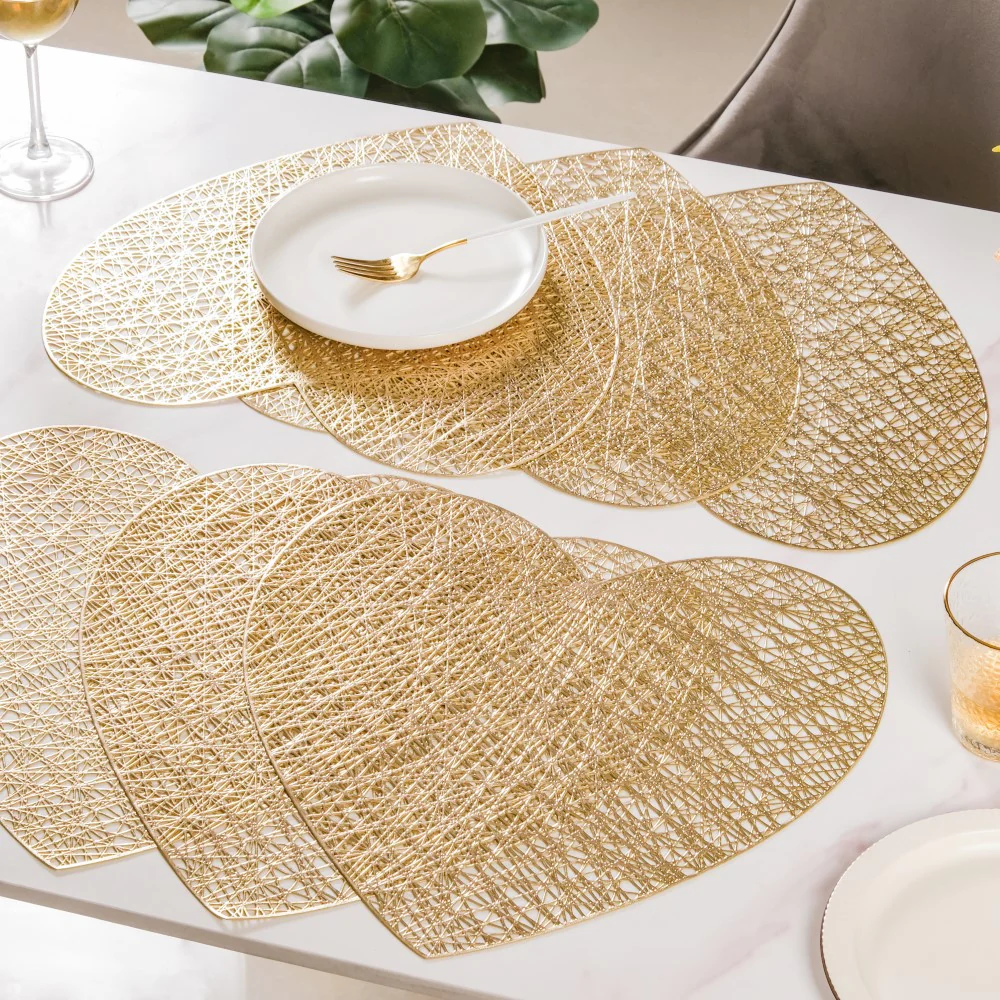 Glimmering Heart Table Mat Gold Set of 6 15 Inch - Image 5