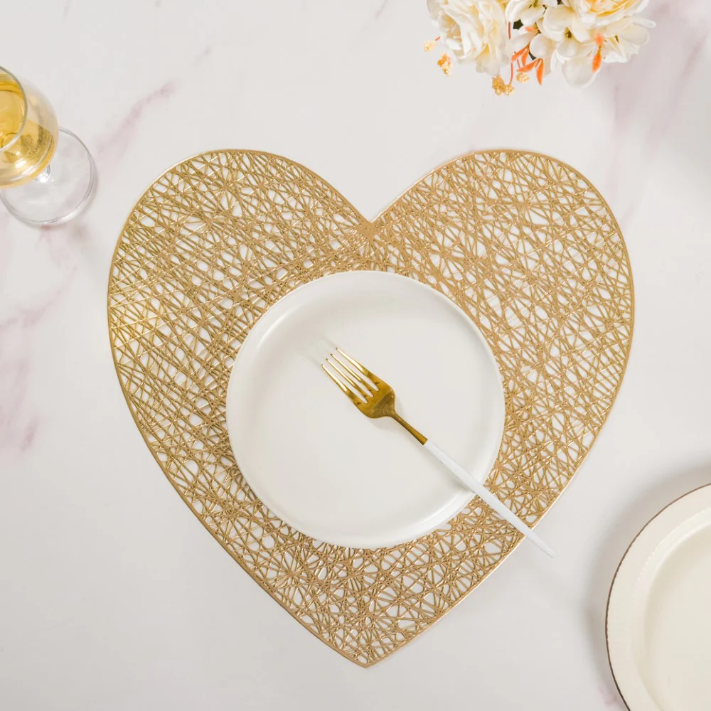 Glimmering Heart Table Mat Gold Set of 6 15 Inch - Image 9