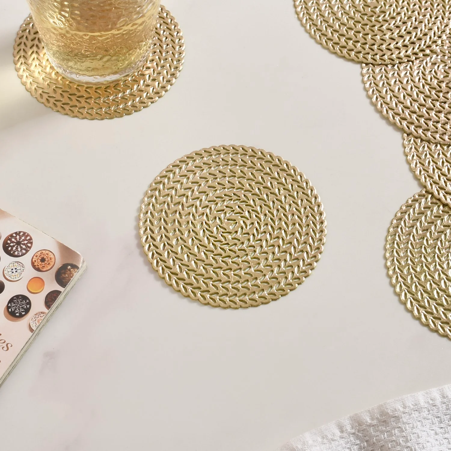 Gold Round Coaster Set Of 6 - Image 8