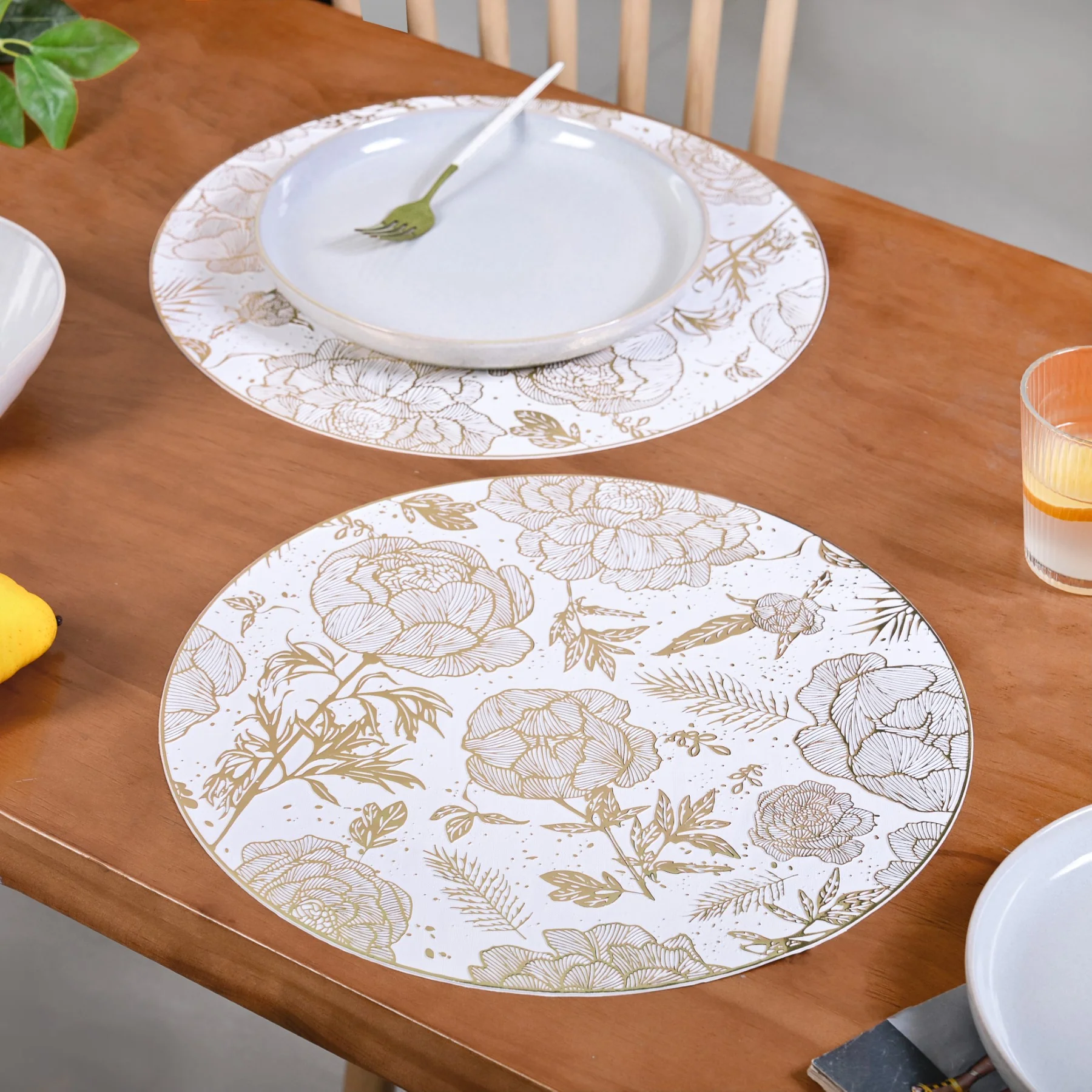 Golden Bloom Dinner Table Mat Set Of 6 - Image 3
