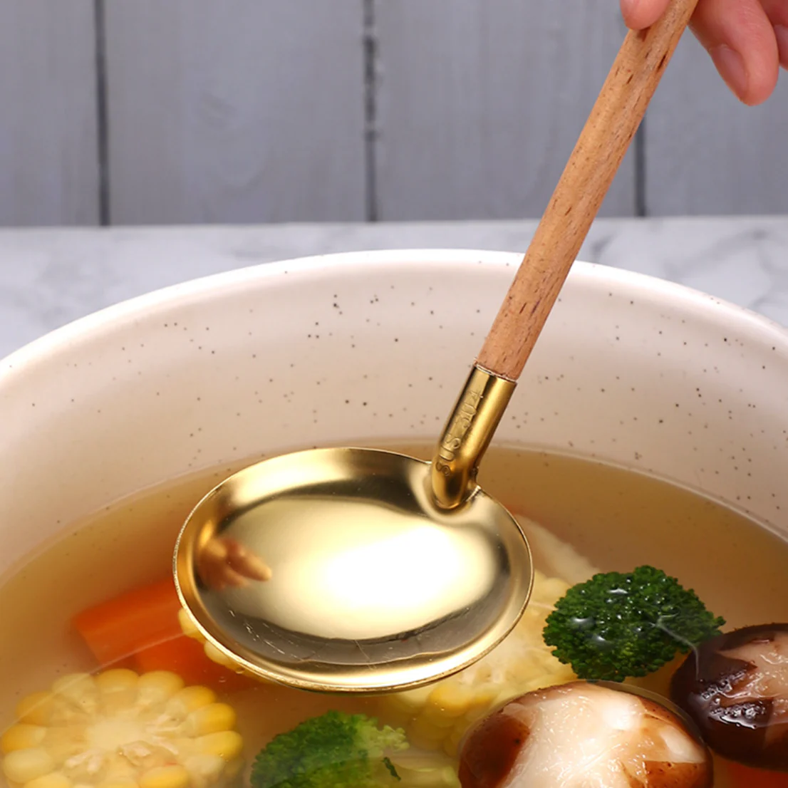 Golden Serving Spoon Set - Image 3