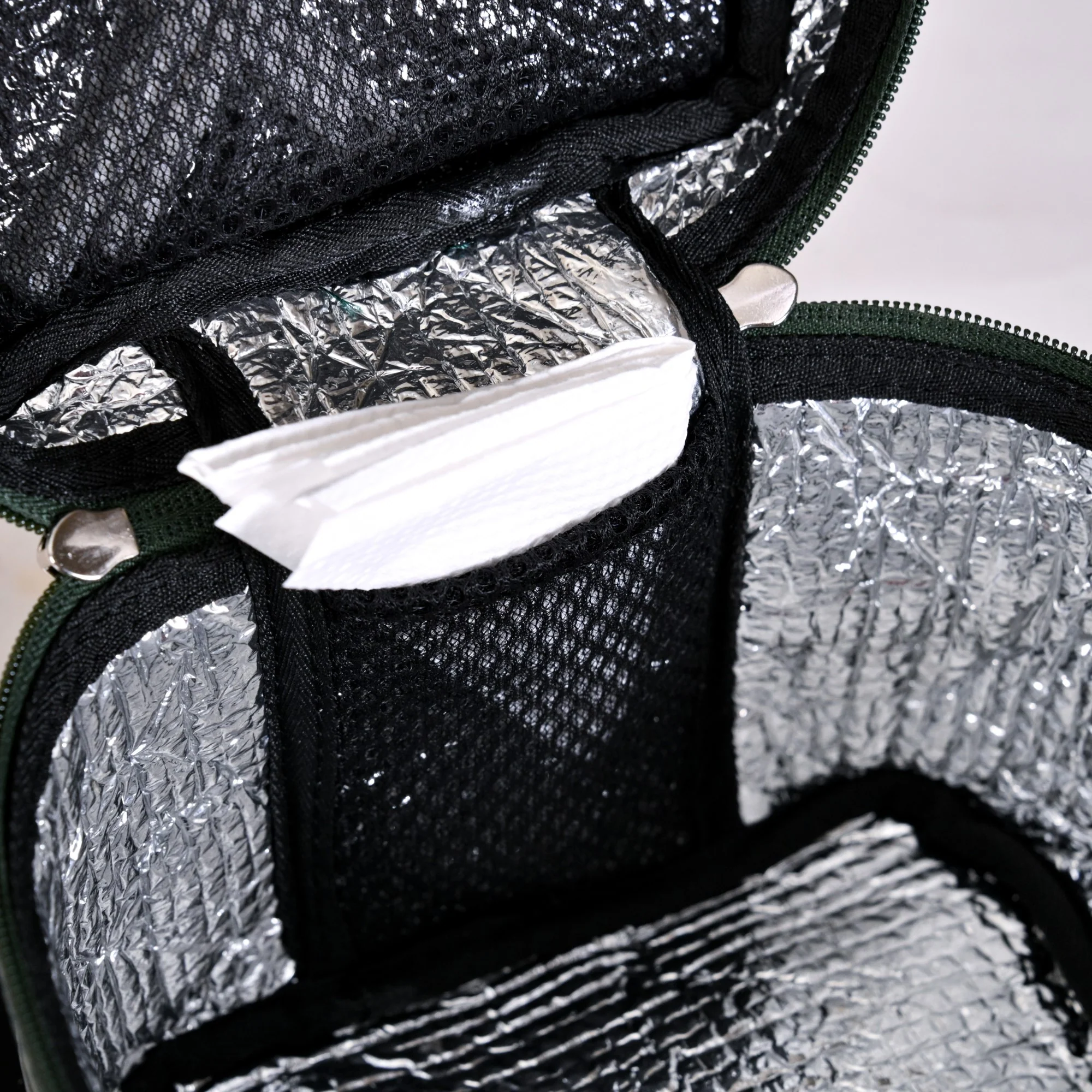 Green Croco Lunch Bag With Insulation - Image 8