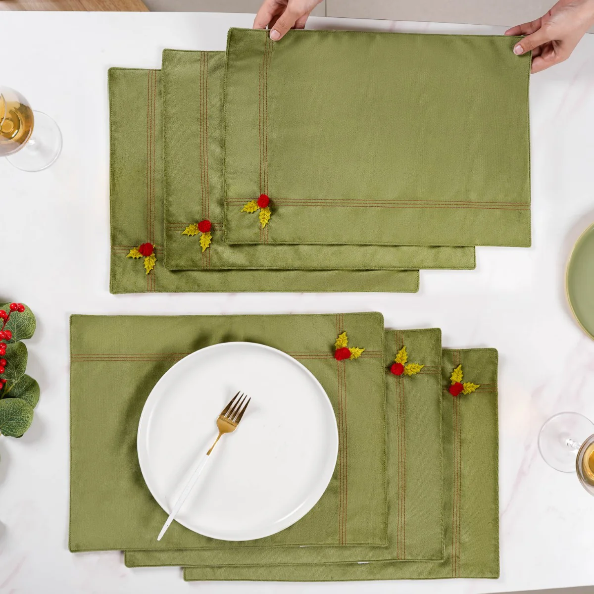 Green Velvet Table Mat Set Of 6 - Image 10