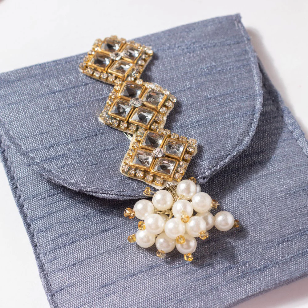 Grey Festive Envelope - Image 4