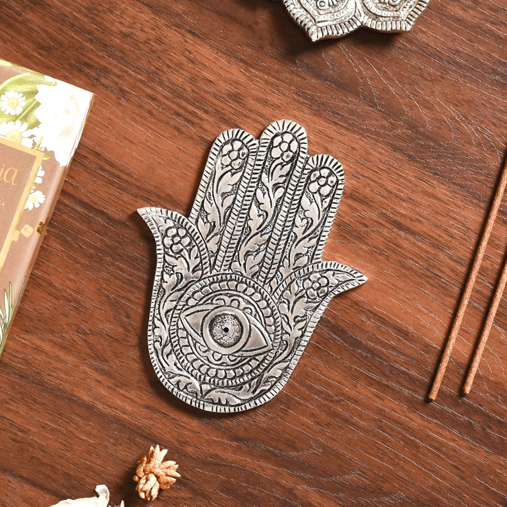 Hamsa Evil Eye Agarbatti Stand With Vanilla Incense Sticks - Image 4