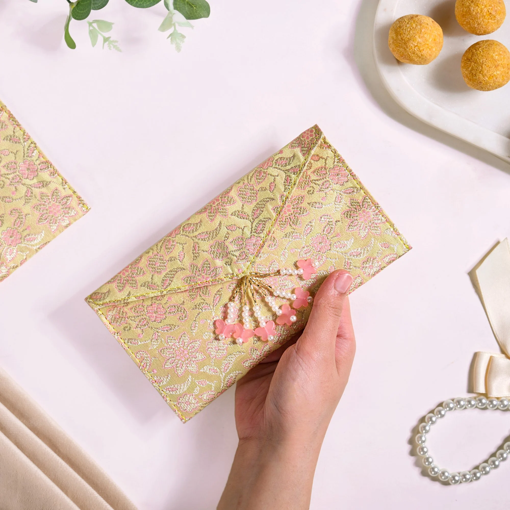 Handmade Jacquard Set Of 6 Envelopes For Shagun - Image 2