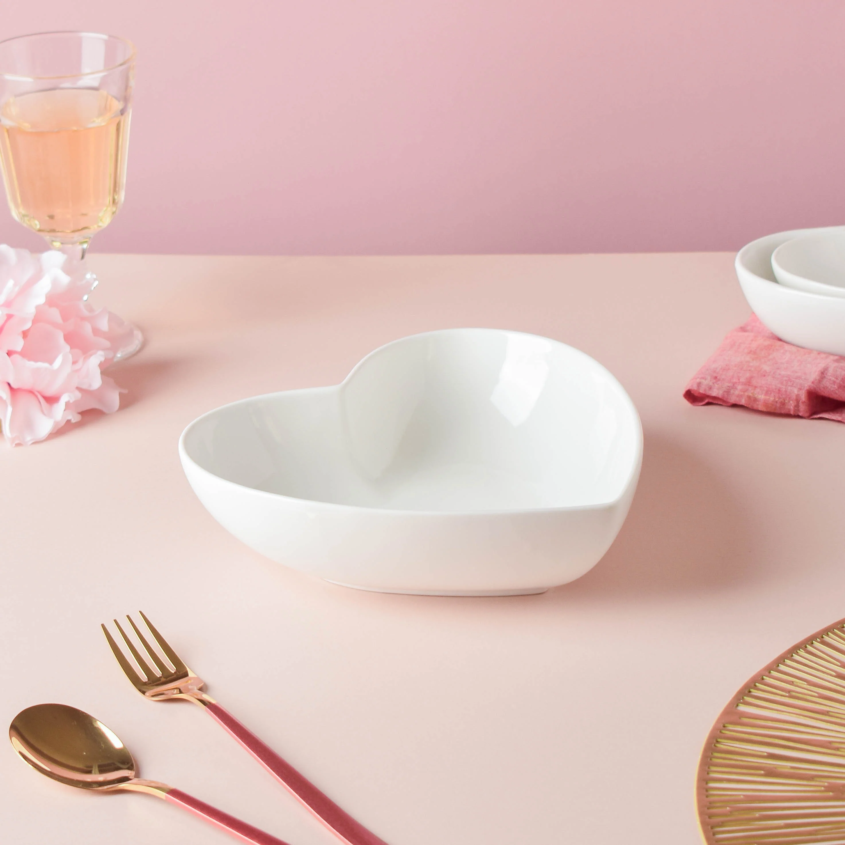 White Heart Serving Bowl - Image 4