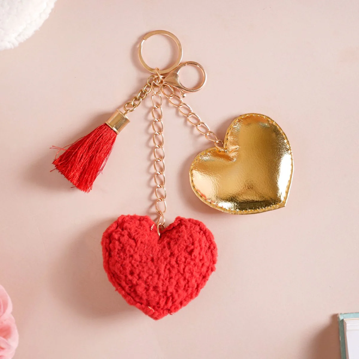 Heart Keychain Set Of 2 Red White Gold 8 Inch - Image 6