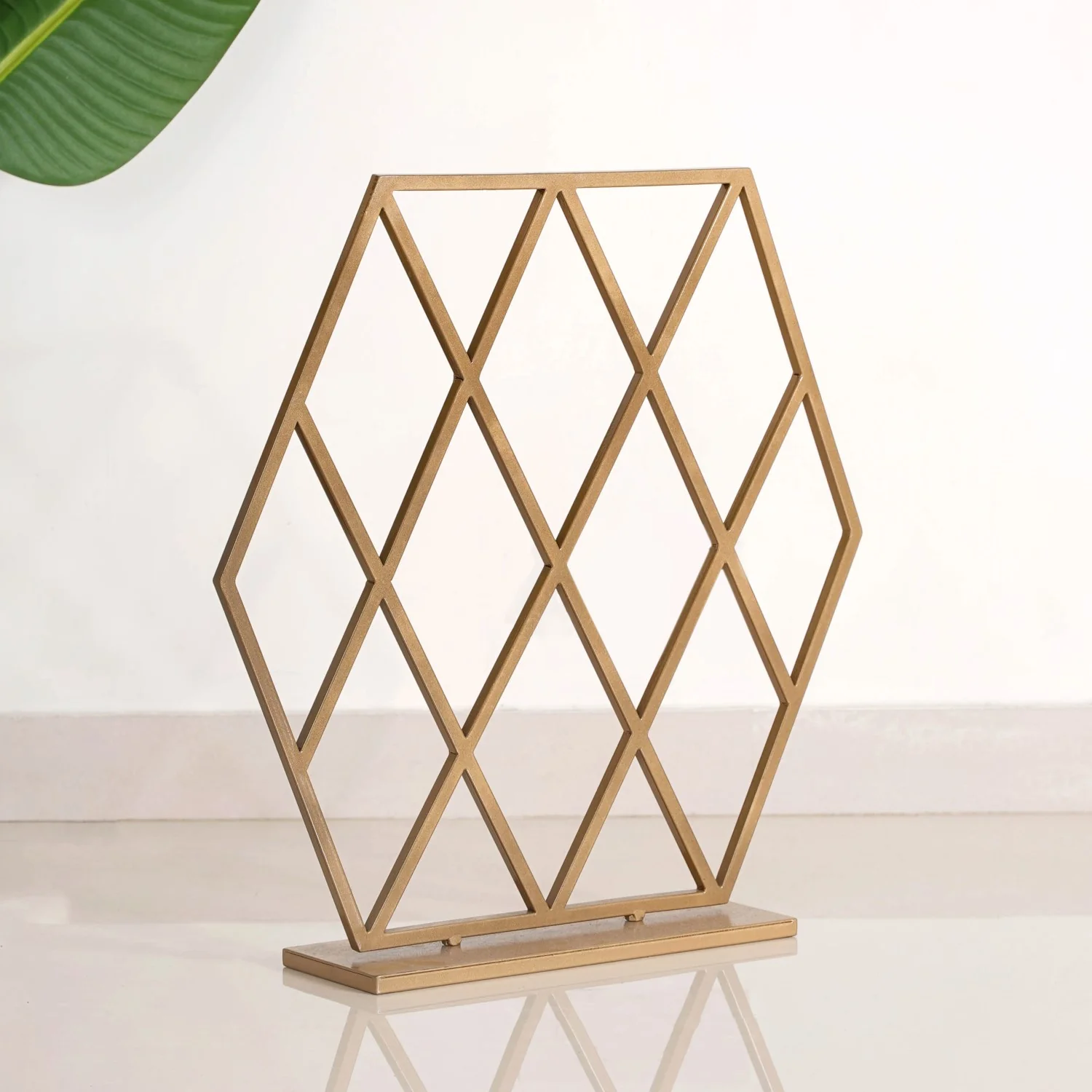 Hexagonal Puja Backdrop Metal Frame 24 Inch - Image 2