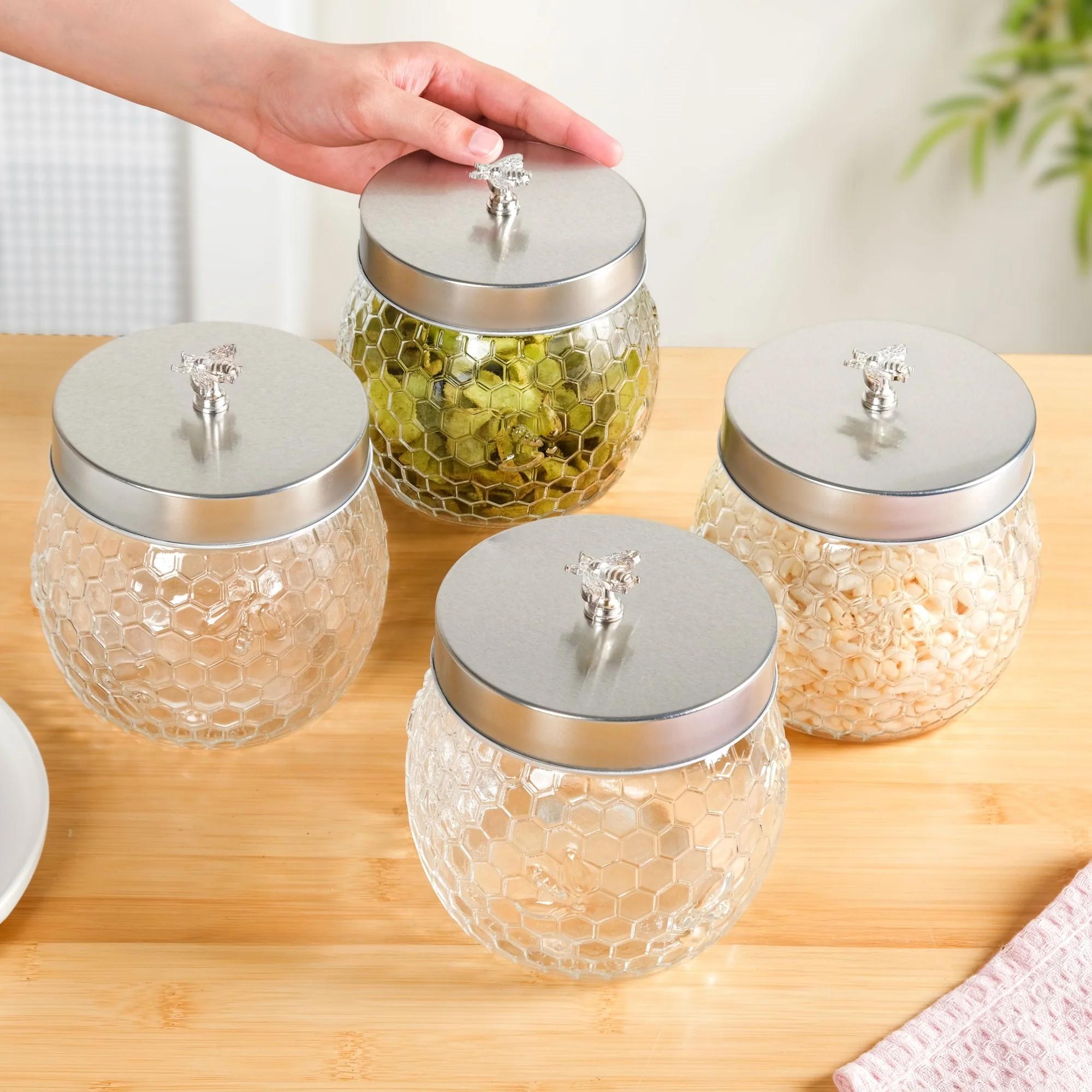 Honeycomb Bee Knob Jar With Lid Set Of 4 900ml - Image 3