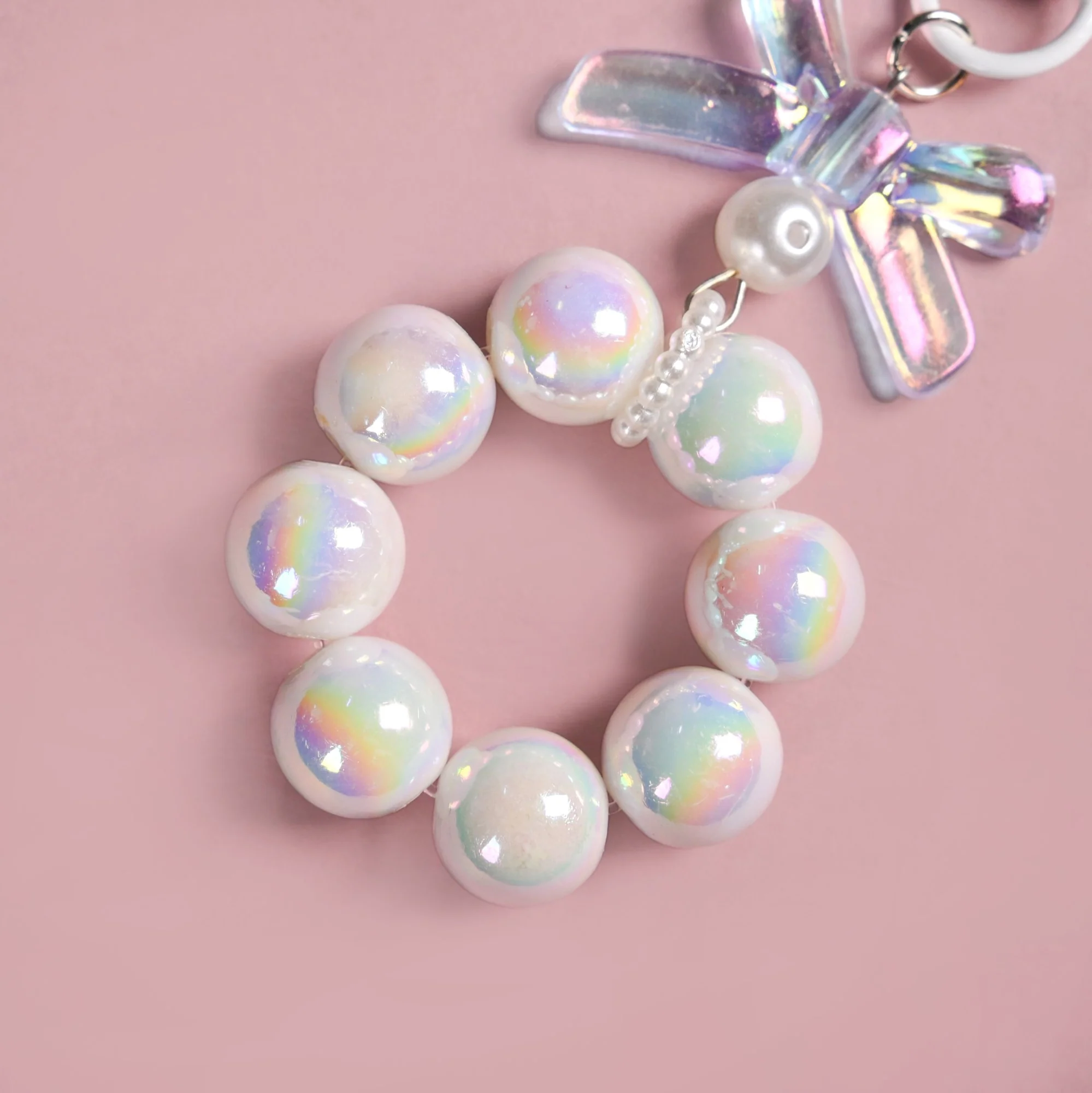 Hoop With Bow Chic White Keyring - Image 6