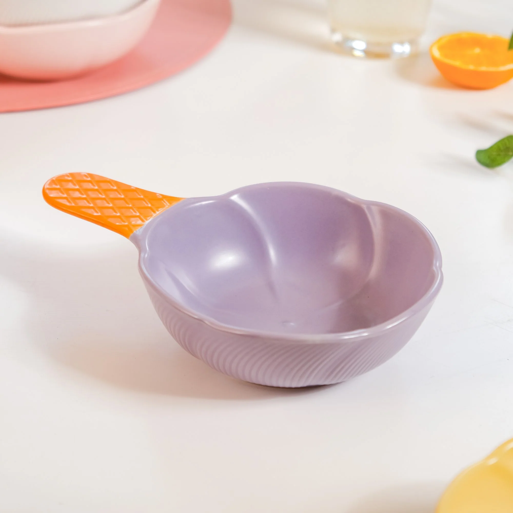 Ice Cream Cone Bowl With Handle Black Current 400 ml - Image 3