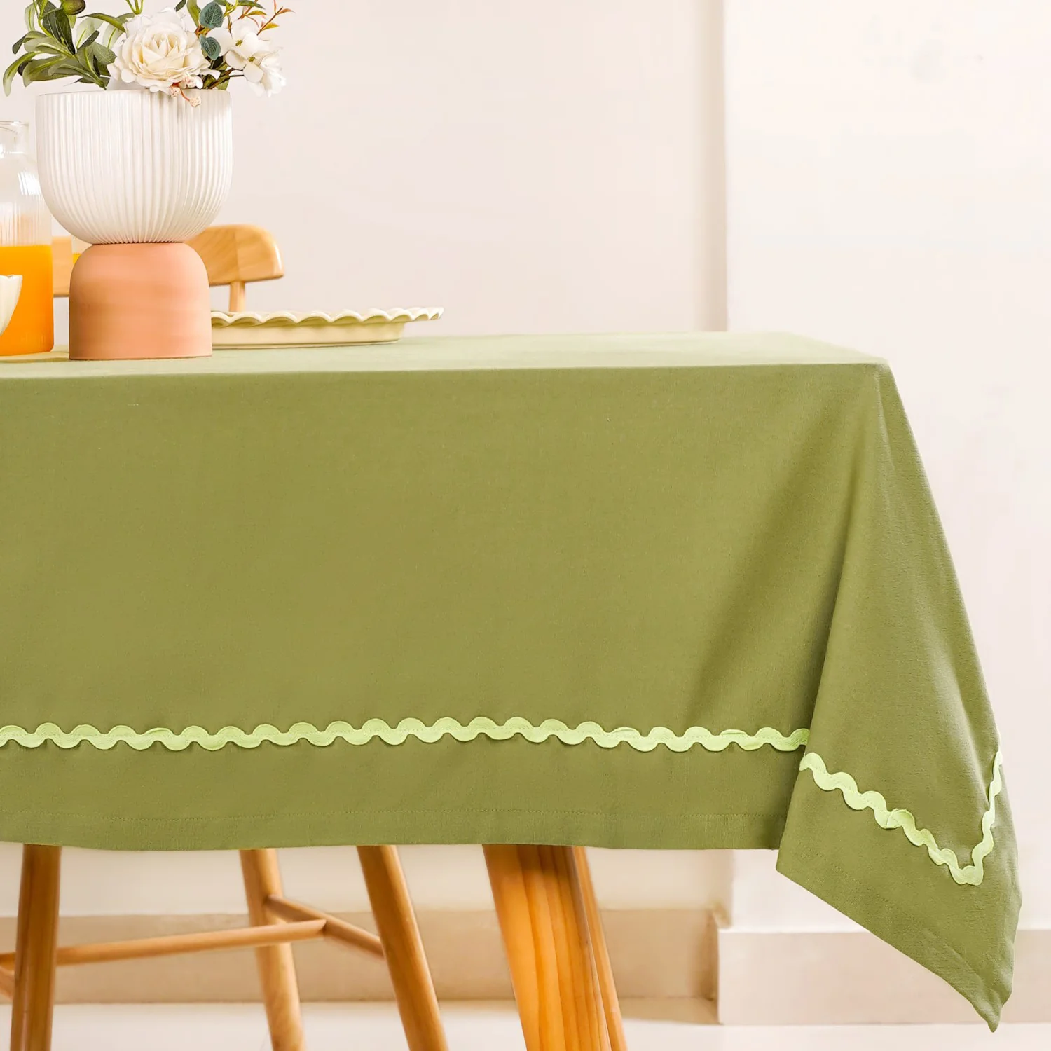 Isabelle Rick Rack Green 6 Seater Cotton Table Cloth 217x163cm - Image 7