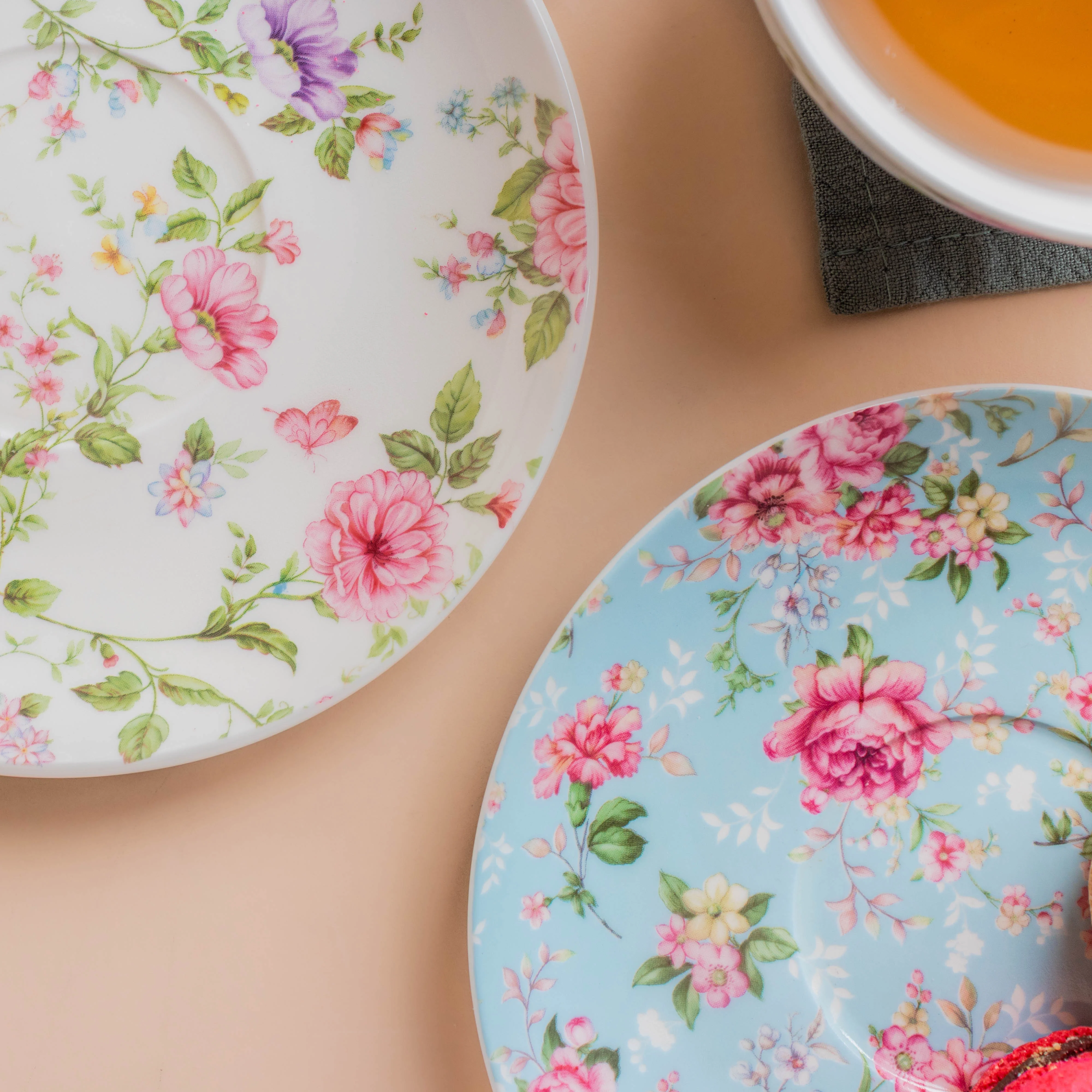 JARDIN Floral Teapot Cup and Saucer - Image 17