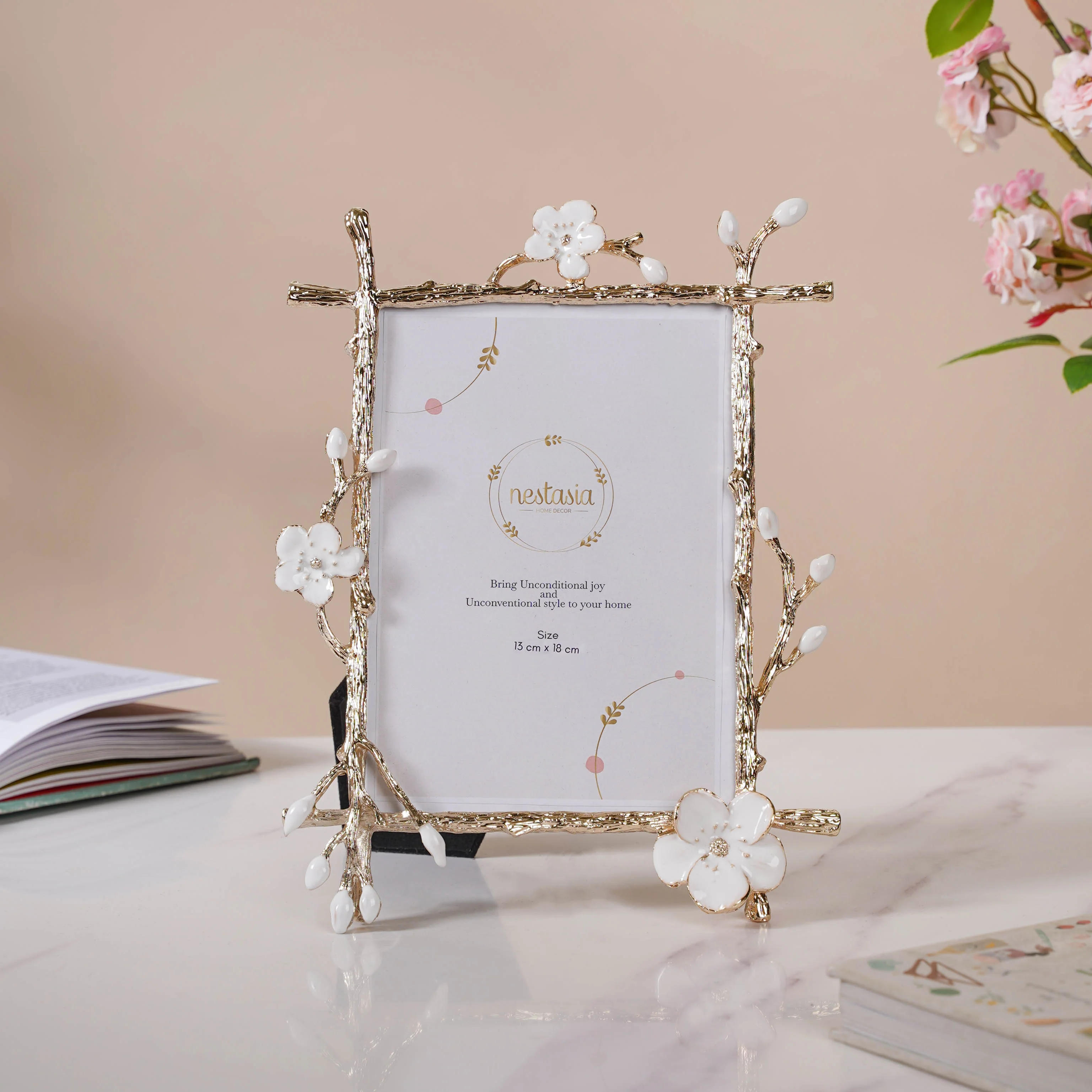 La Nature White Photo Frame Small - Image 3