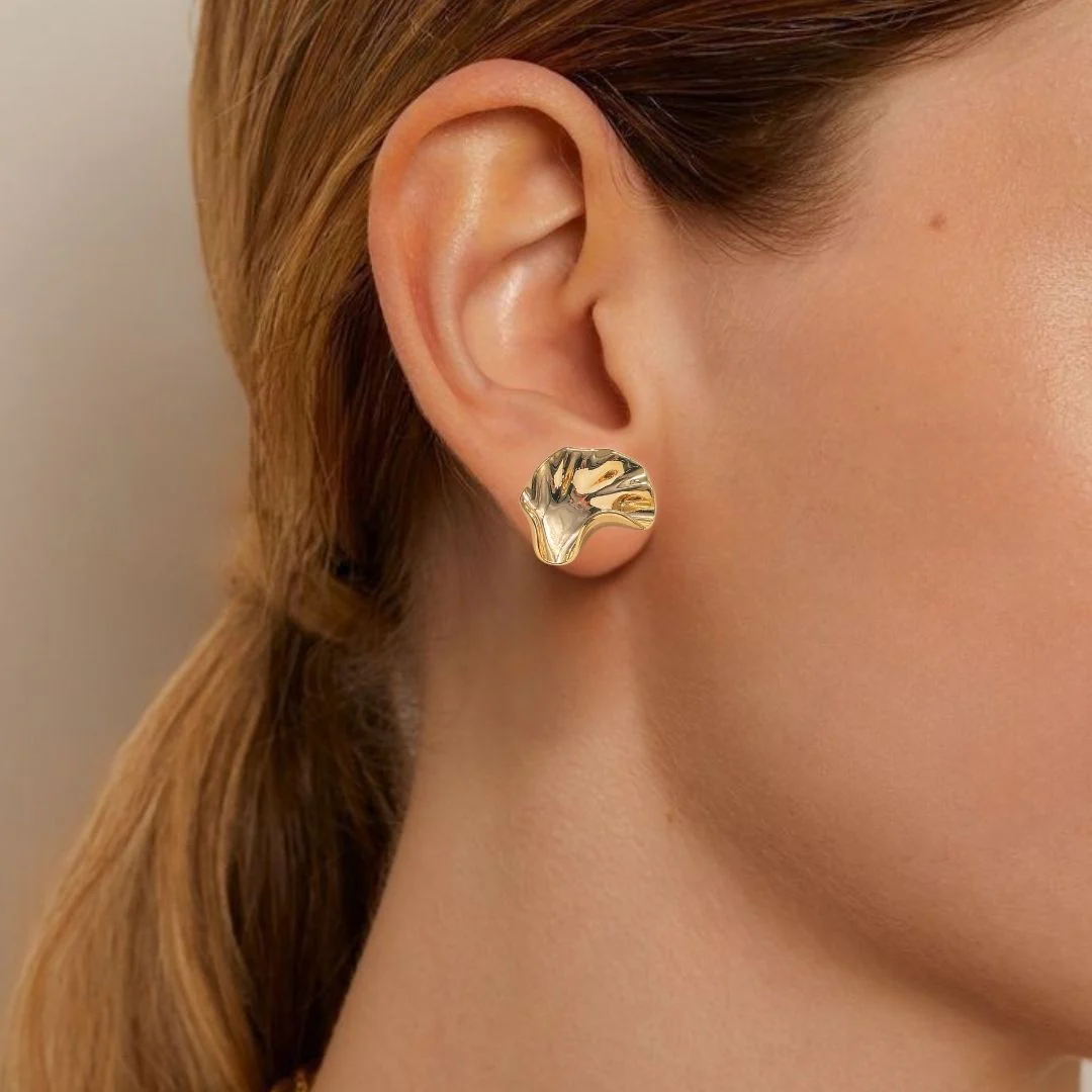 Little Miss Ginkgo Earrings Gold - Image 2