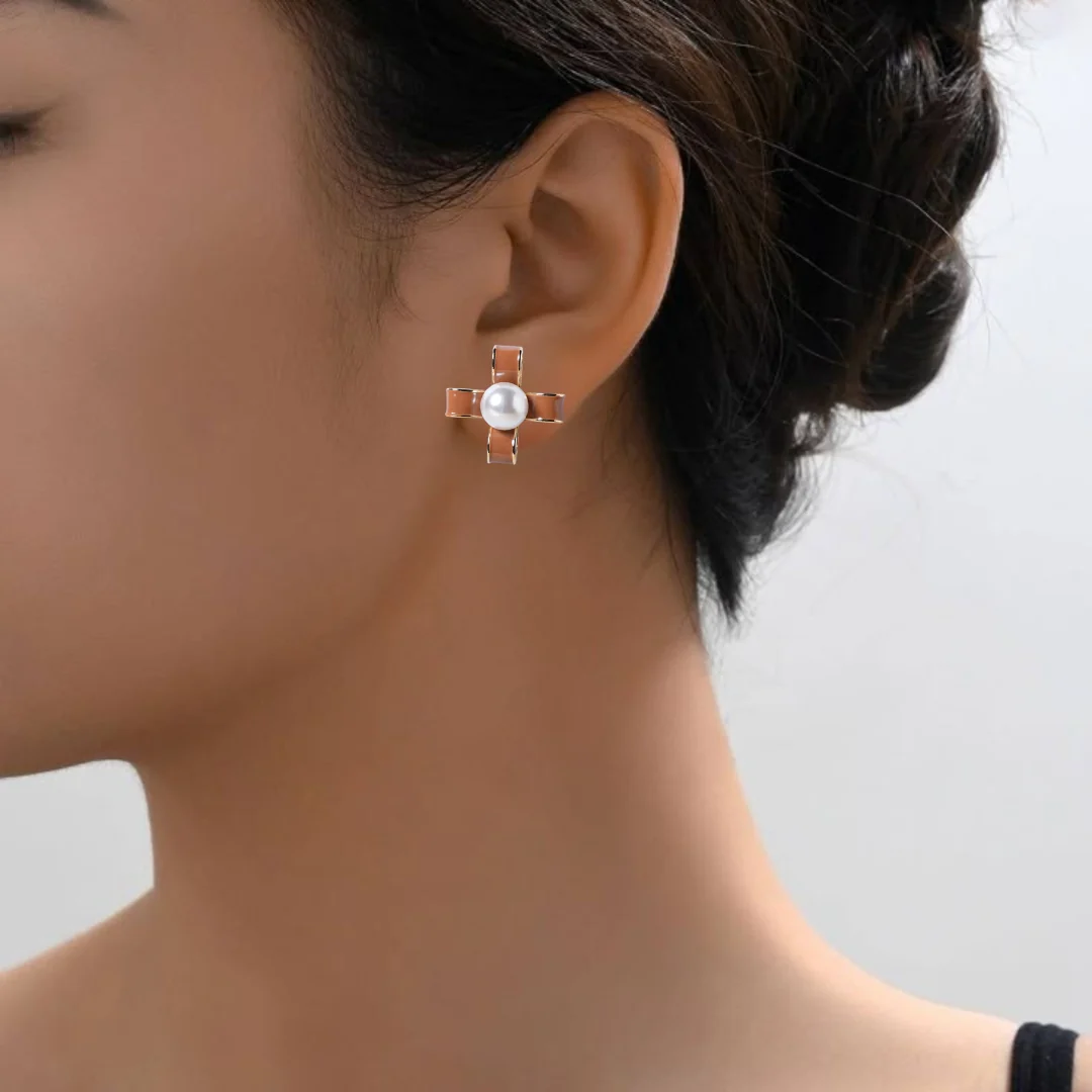 Looped Brown Pearl Studs - Image 5