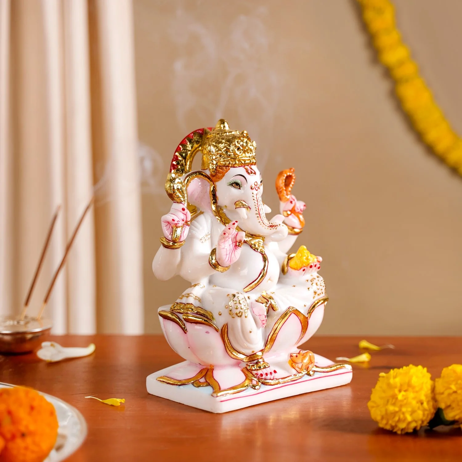 Lord Ganesha On Lotus Idol 17x12cm - Image 8