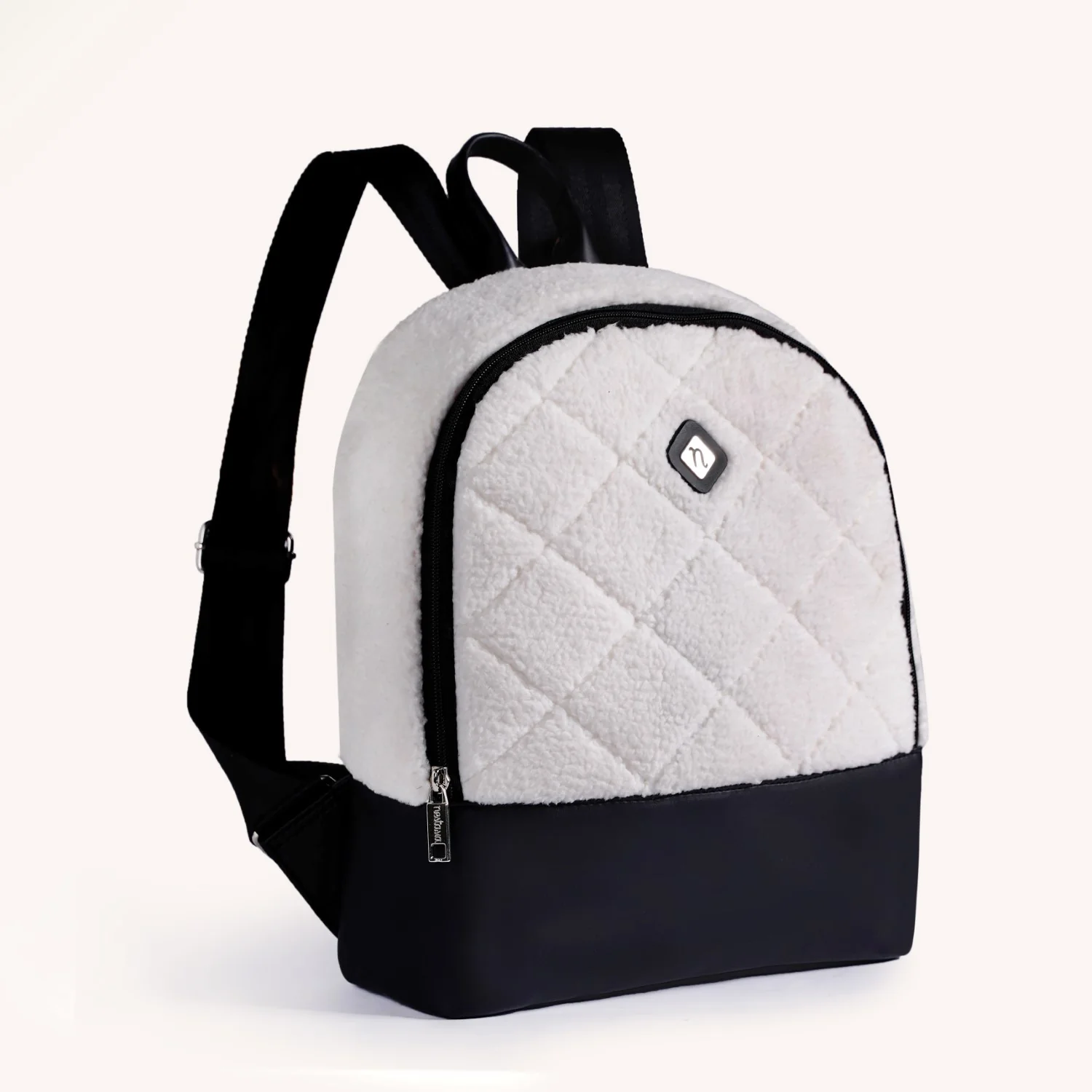 Luma Backpack - Image 3