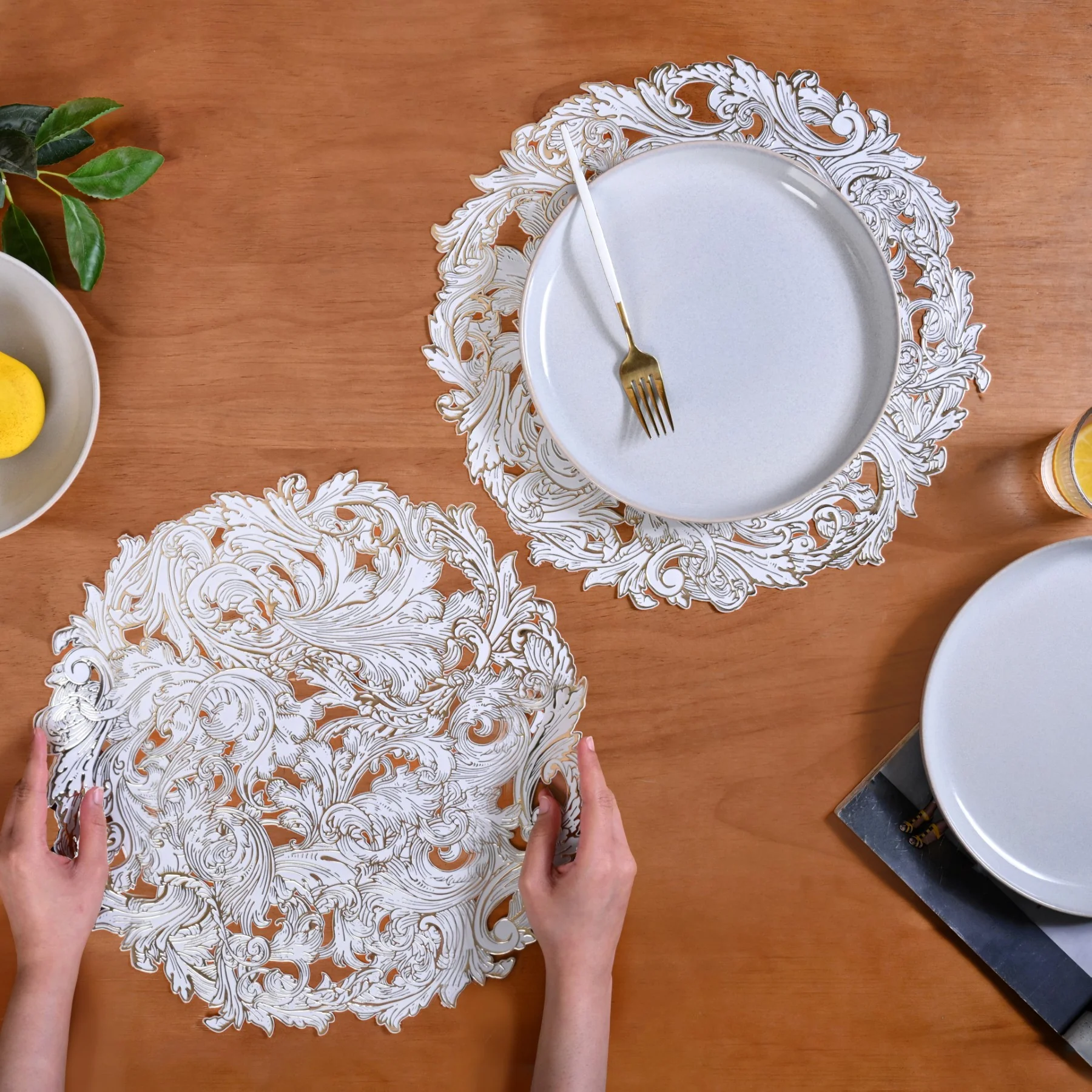 Luxe Gold Round Tablemat Set Of 6 - Image 2