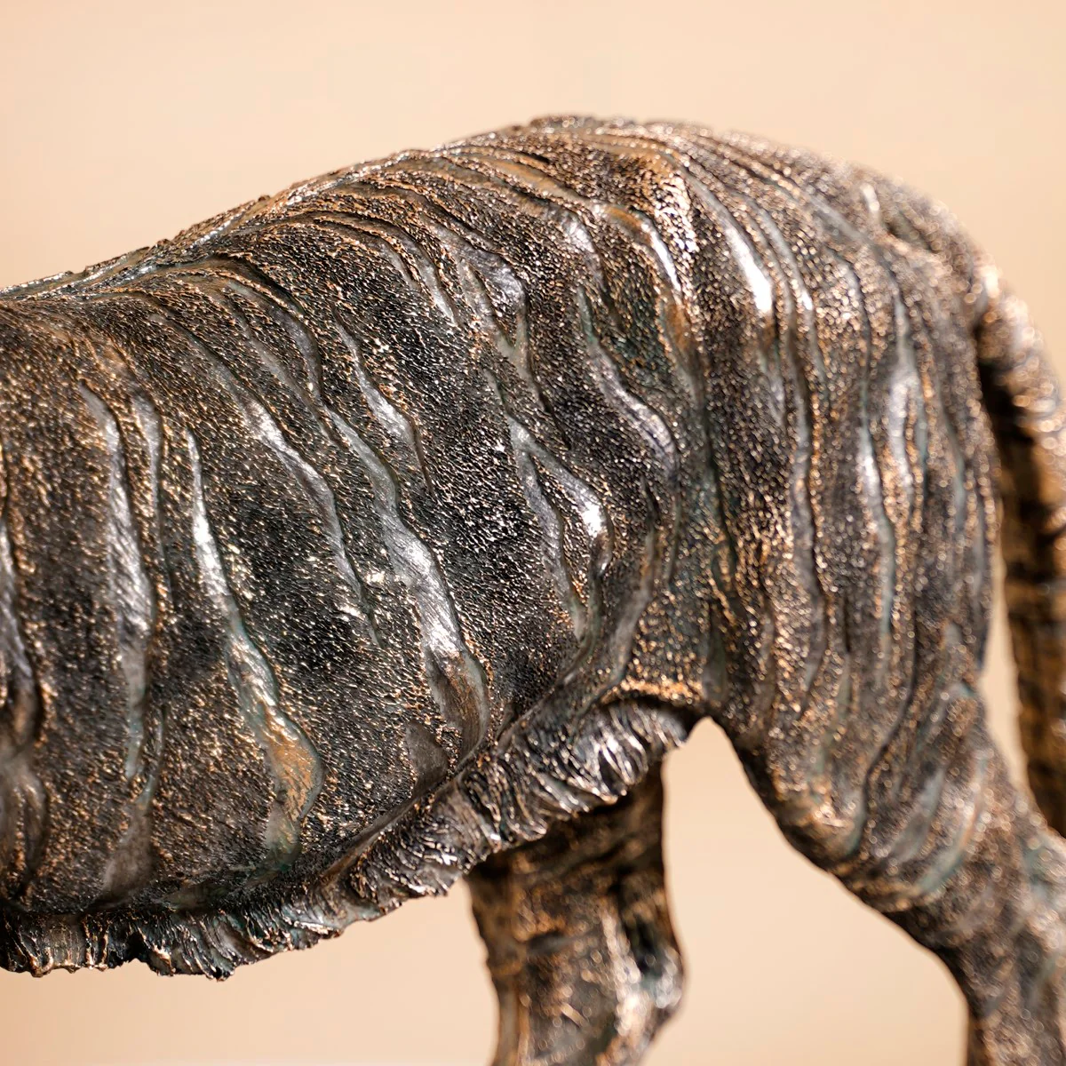 Majestic Tiger Showpiece For Room Decor Large - Image 8