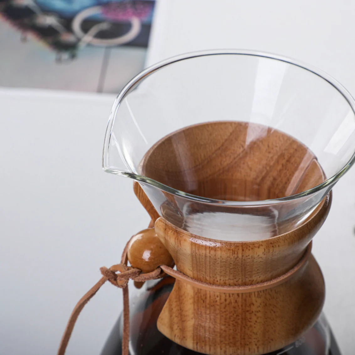 Manual Drip Coffee Maker With Borosilicate Glass Carafe - Image 17