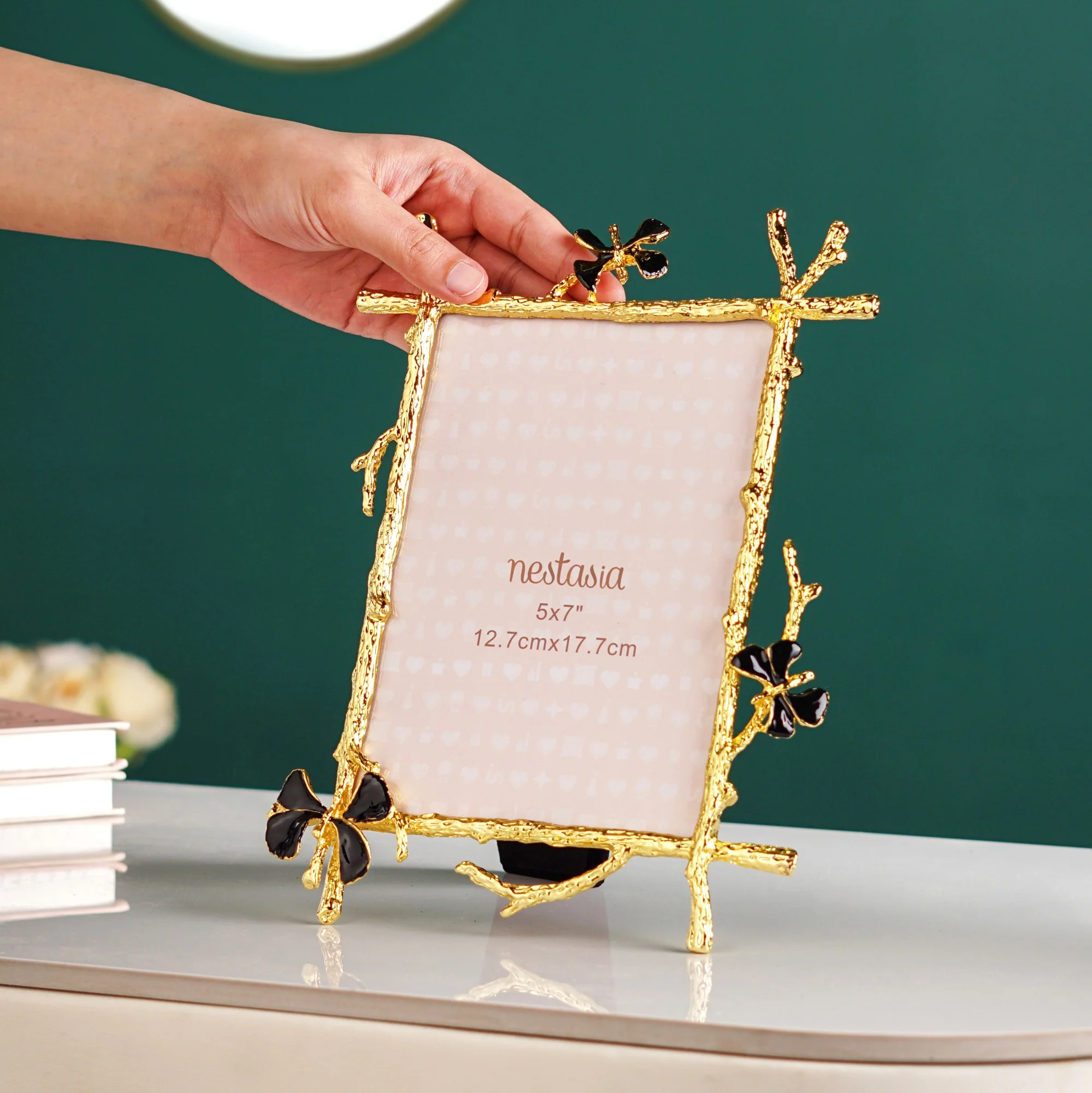 Medium Black Gold Art Photo Frame 13x18cm - Image 3