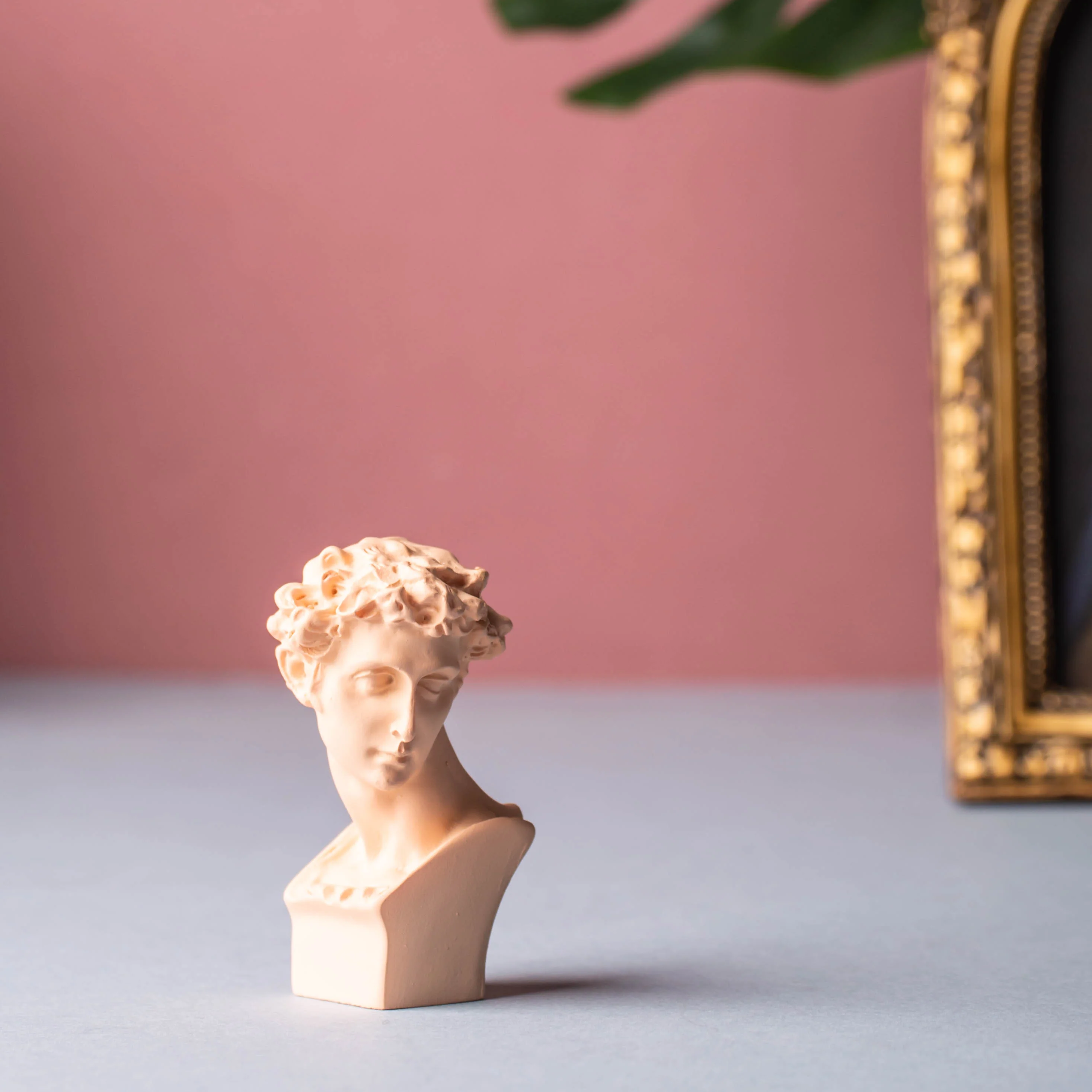 Mini Greek Head Showpiece - Image 9