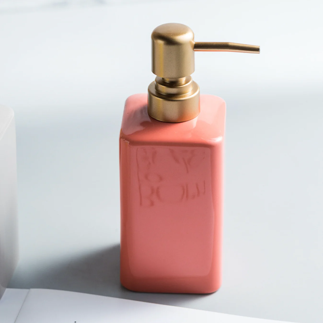 Modern Dispenser Bottle - Image 4