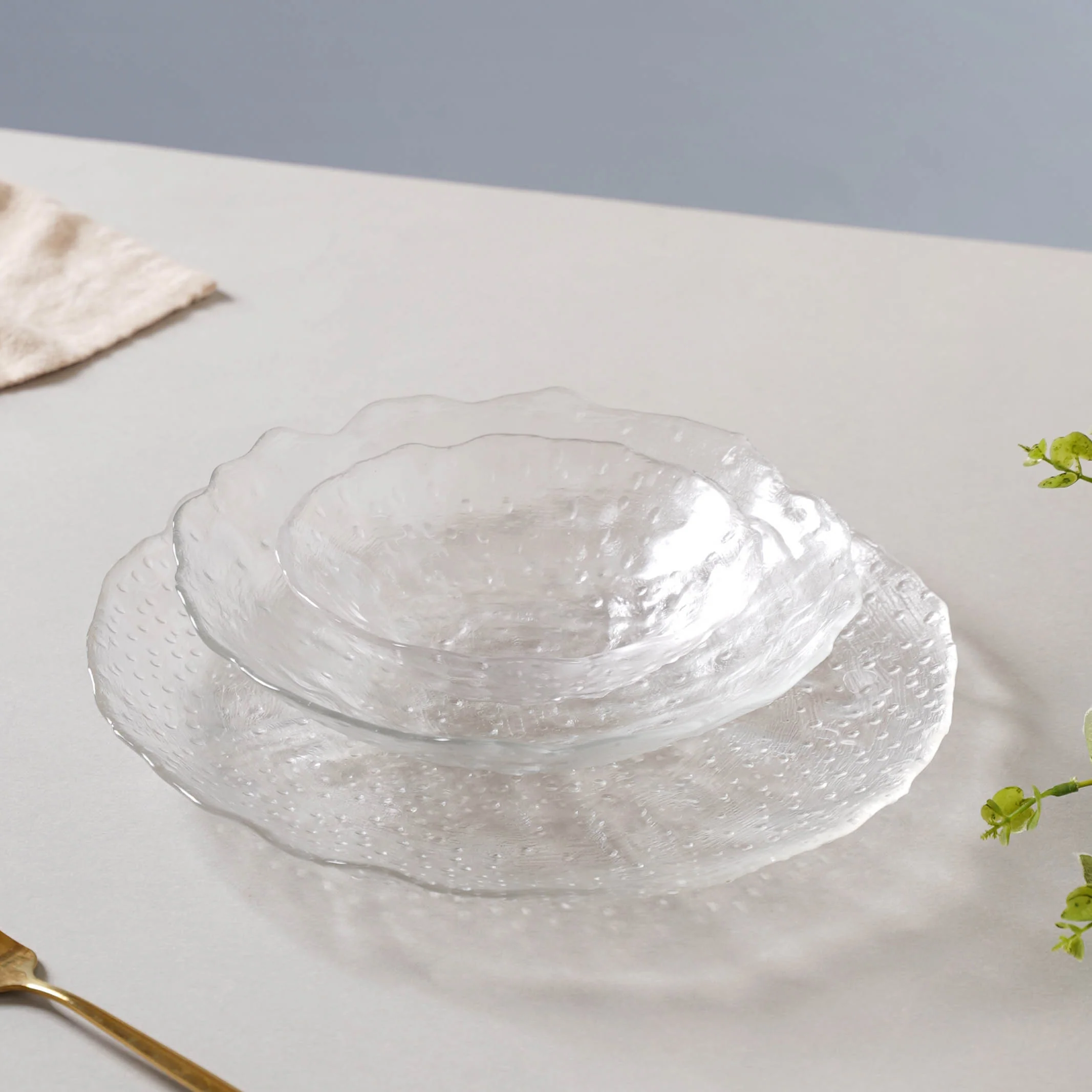 Modern Textured Plate and Bowl Set of 3 - Image 3