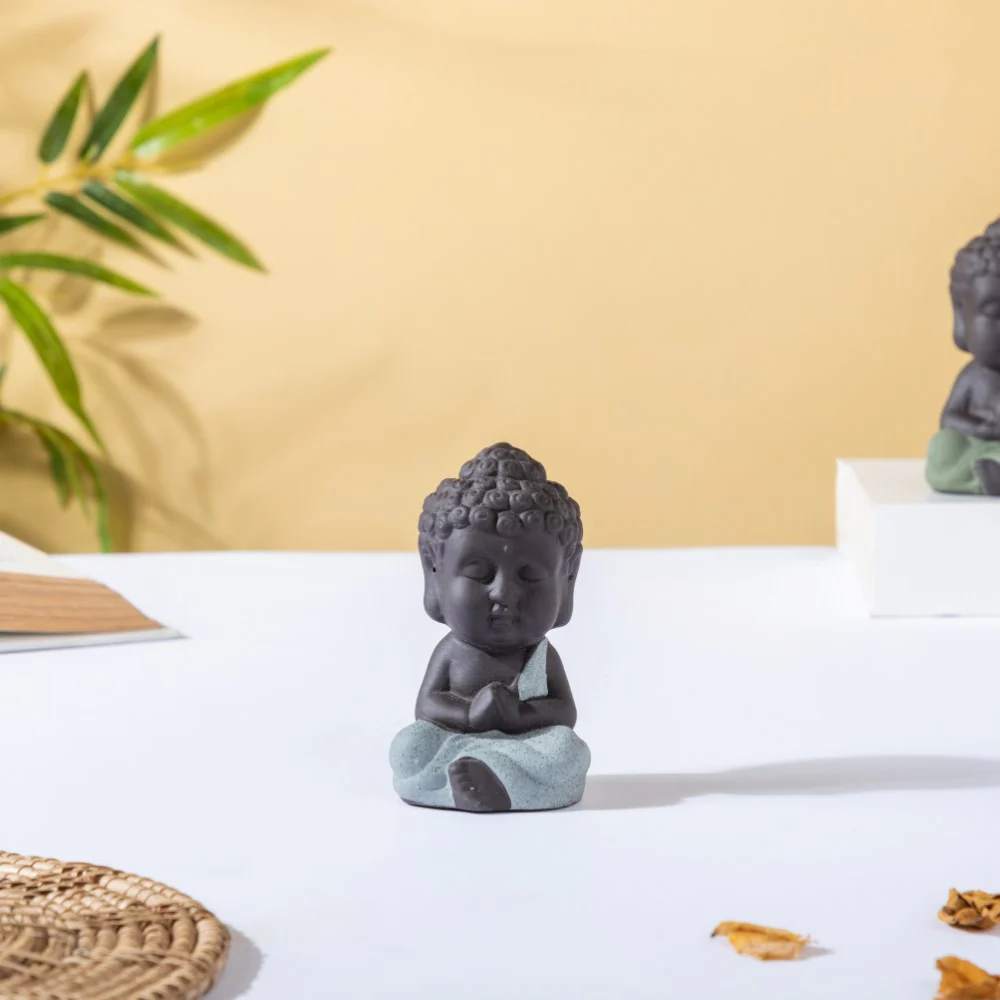Monk Showpiece Set Of 6 - Image 6