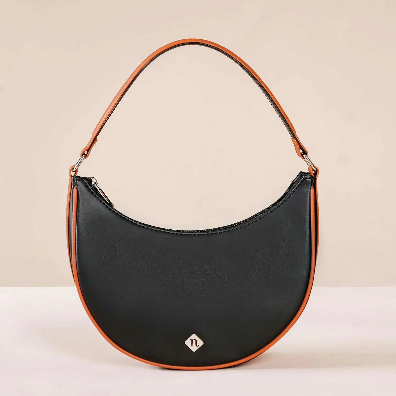 Moon Shoulder Bag For Women Black - Image 4