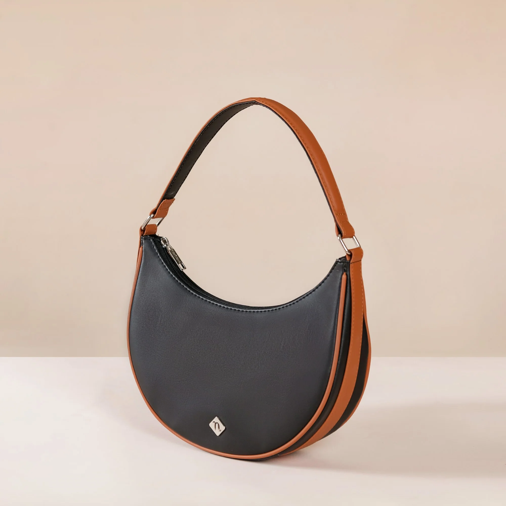 Moon Shoulder Bag For Women Black - Image 8