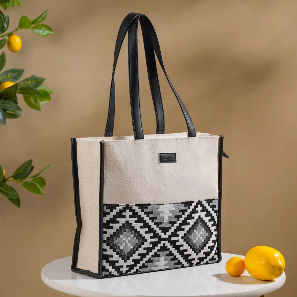 Nahua Canvas Magazine Tote Bag Small 12 x 10 Inch - Image 8