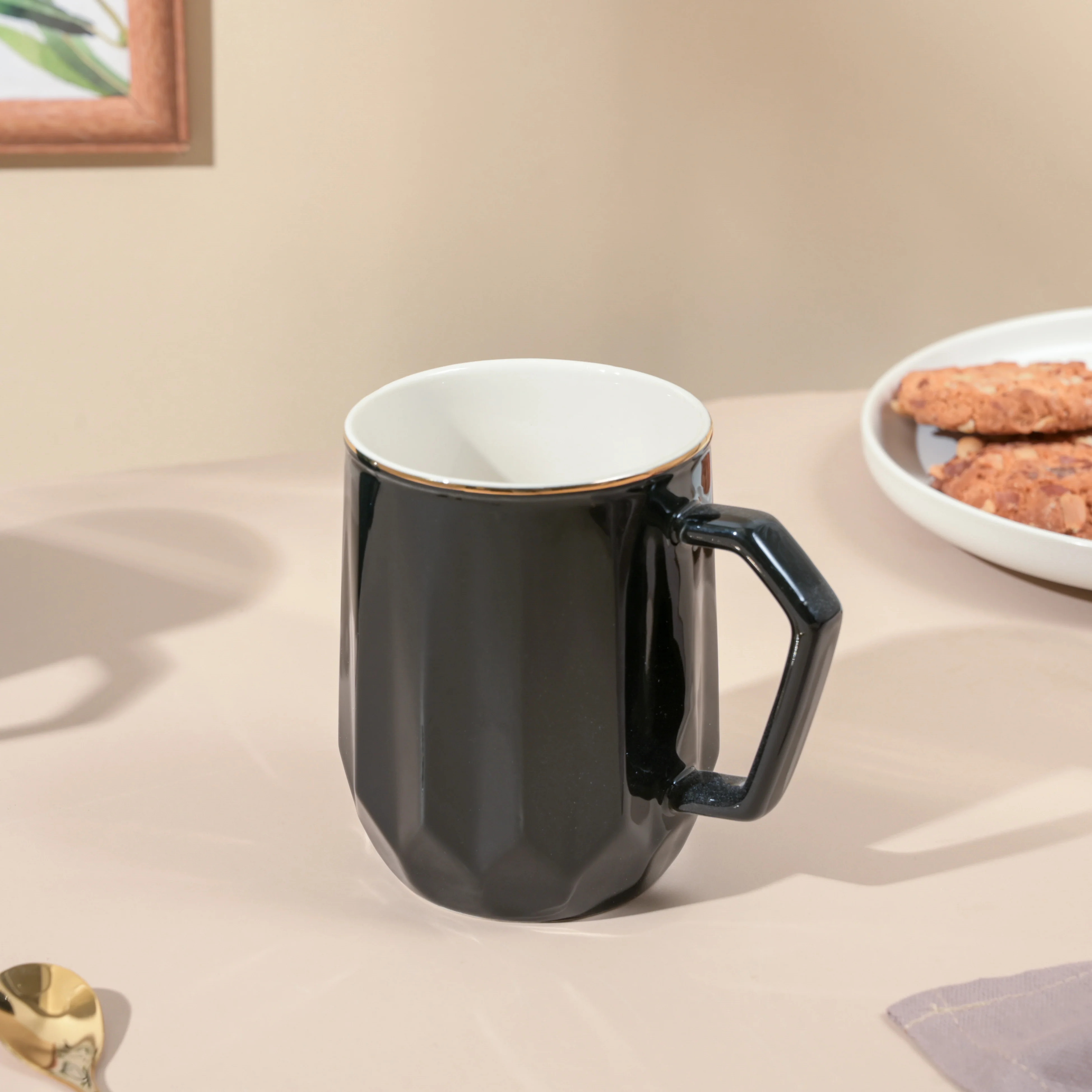 Onyx Black Ceramic Mug 350 ml - Image 5