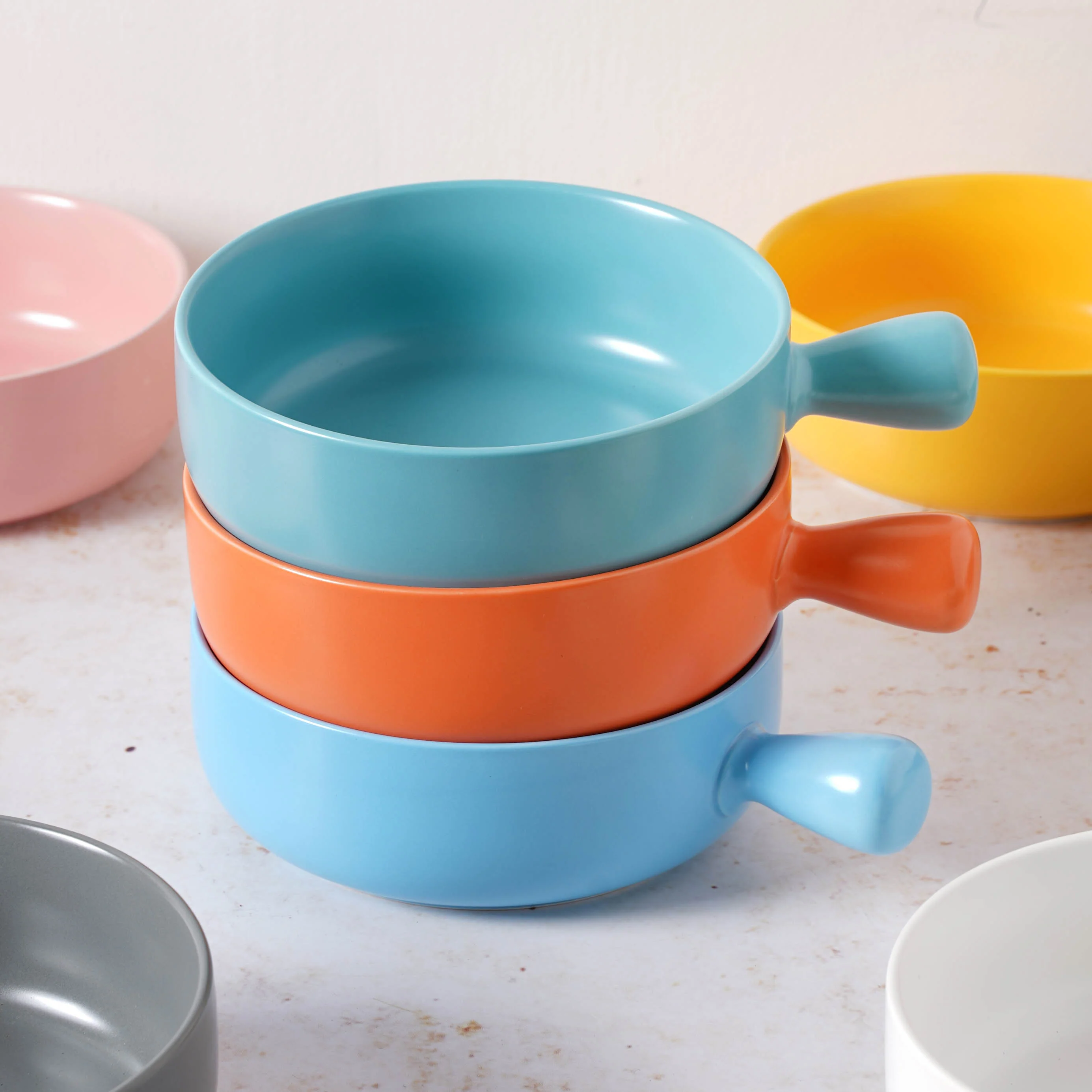 Oven Bowl With Lid - Image 8