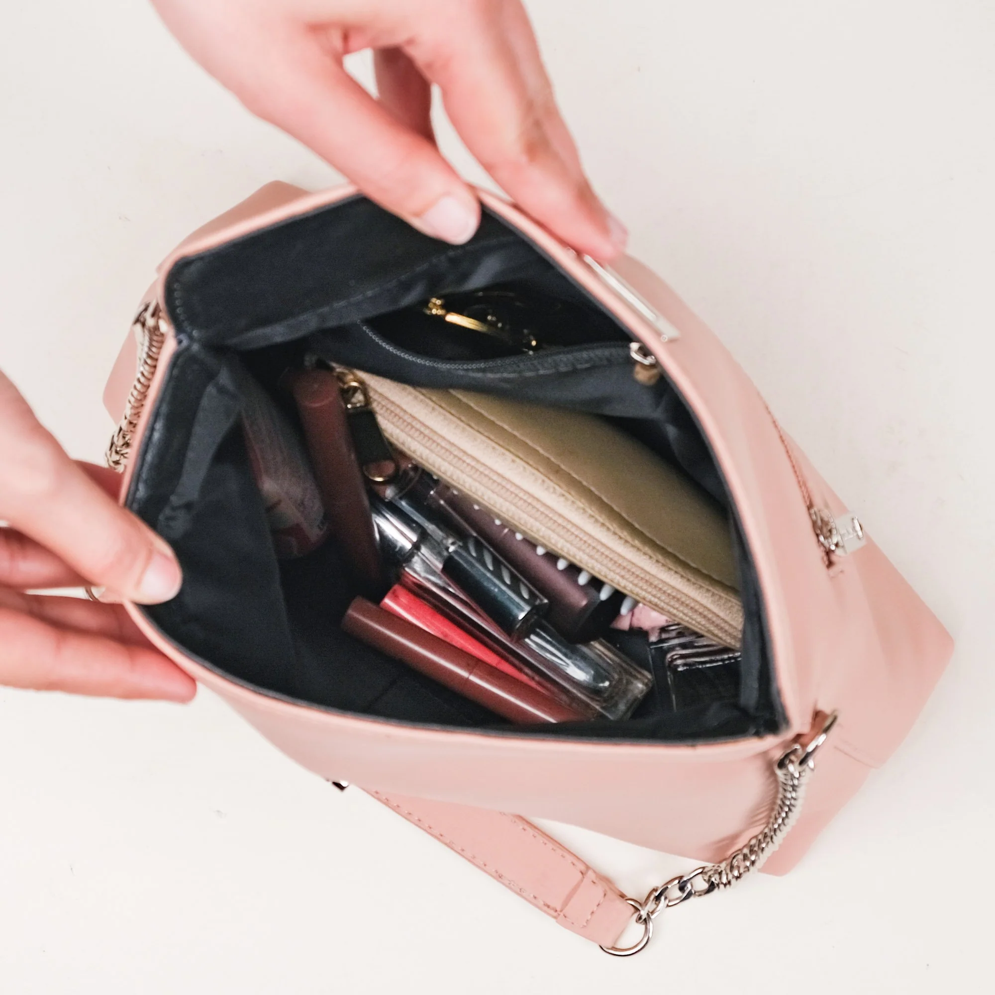 Peach Fuzz Folding Handbag - Image 8