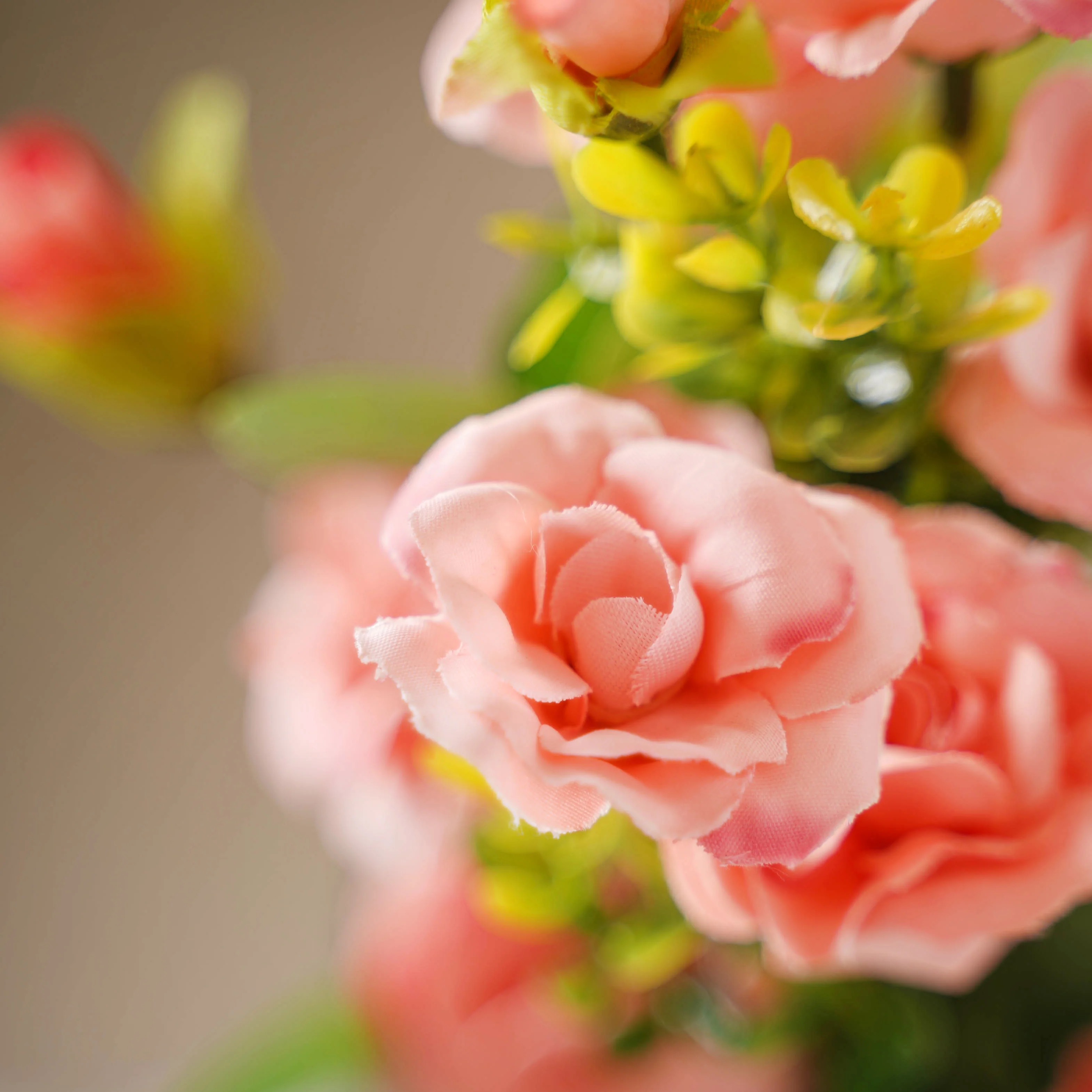 Peach-pink Artificial Roses - Image 3